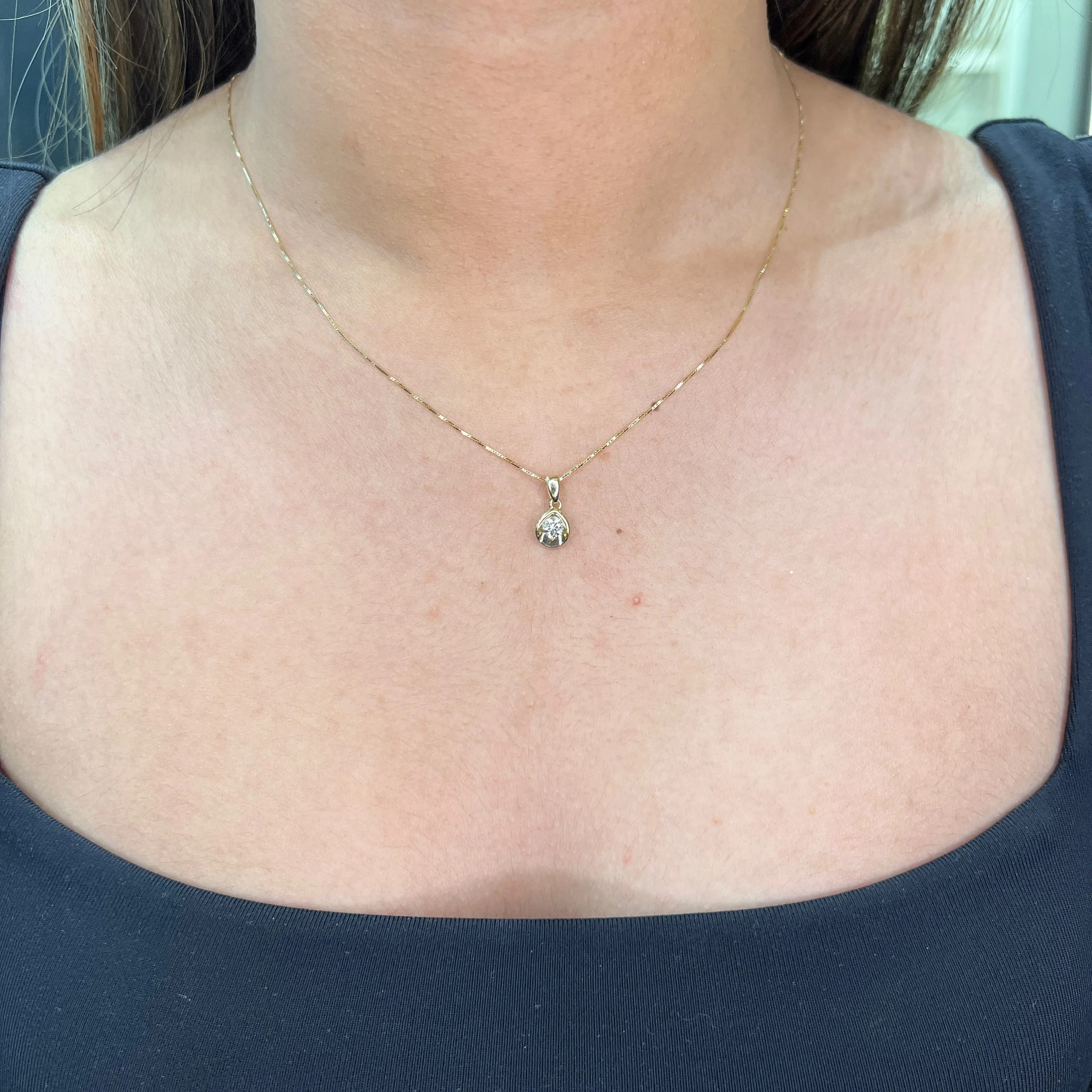 10K Yellow Gold (0.20ct) Fancy Canadian Diamond Solitaire Pendant