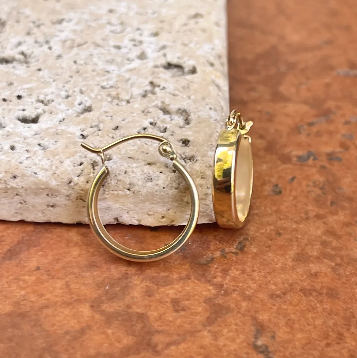 10KT Yellow Gold Squared Edge Hoop Earrings 15mm