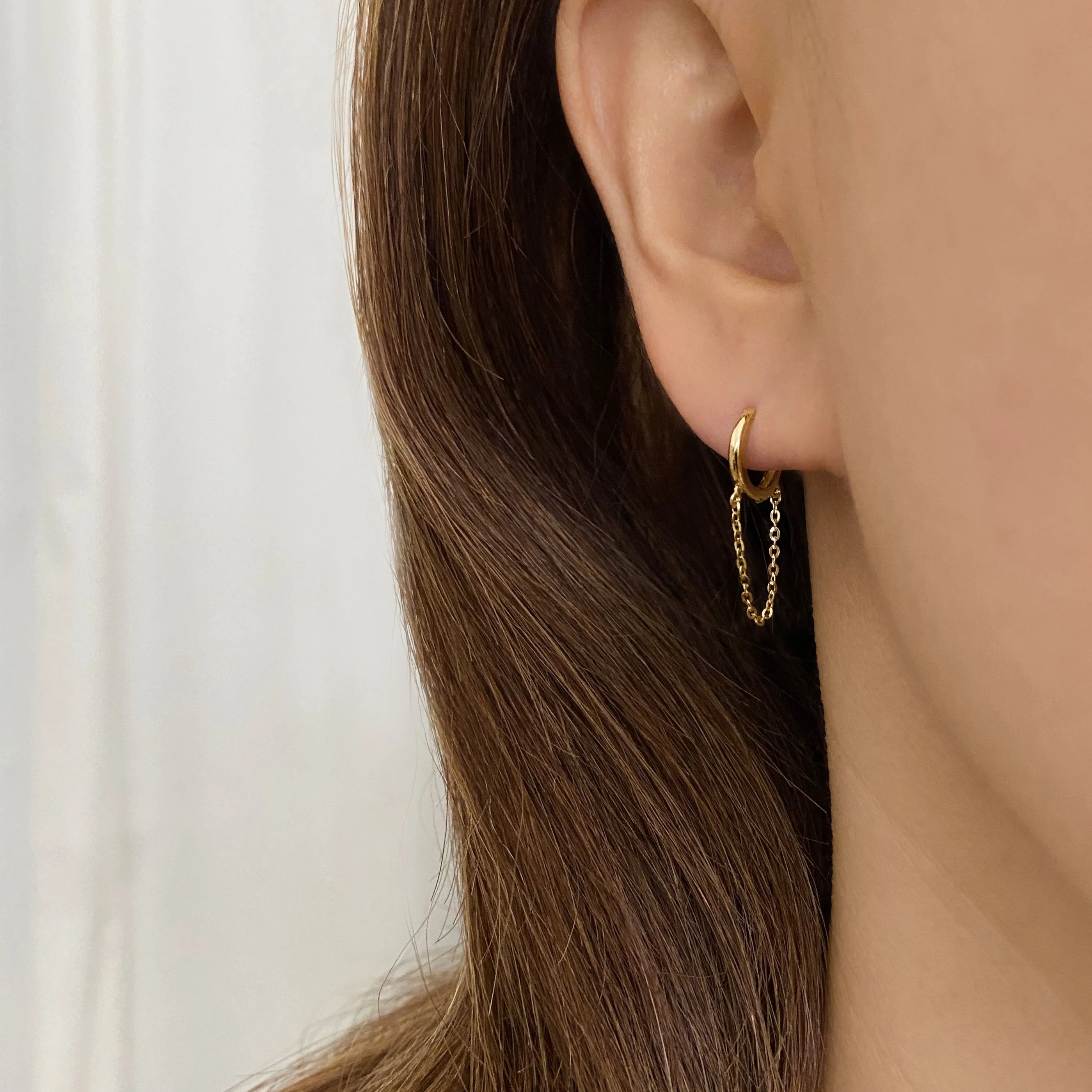 14k Solid Gold Single Chained Hoop Earring