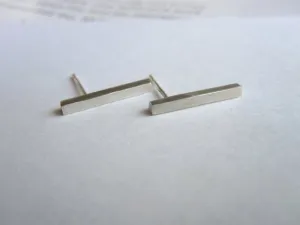 16mm Square Drop Bar Earrings: Your Daily Go-To Pair 0072
