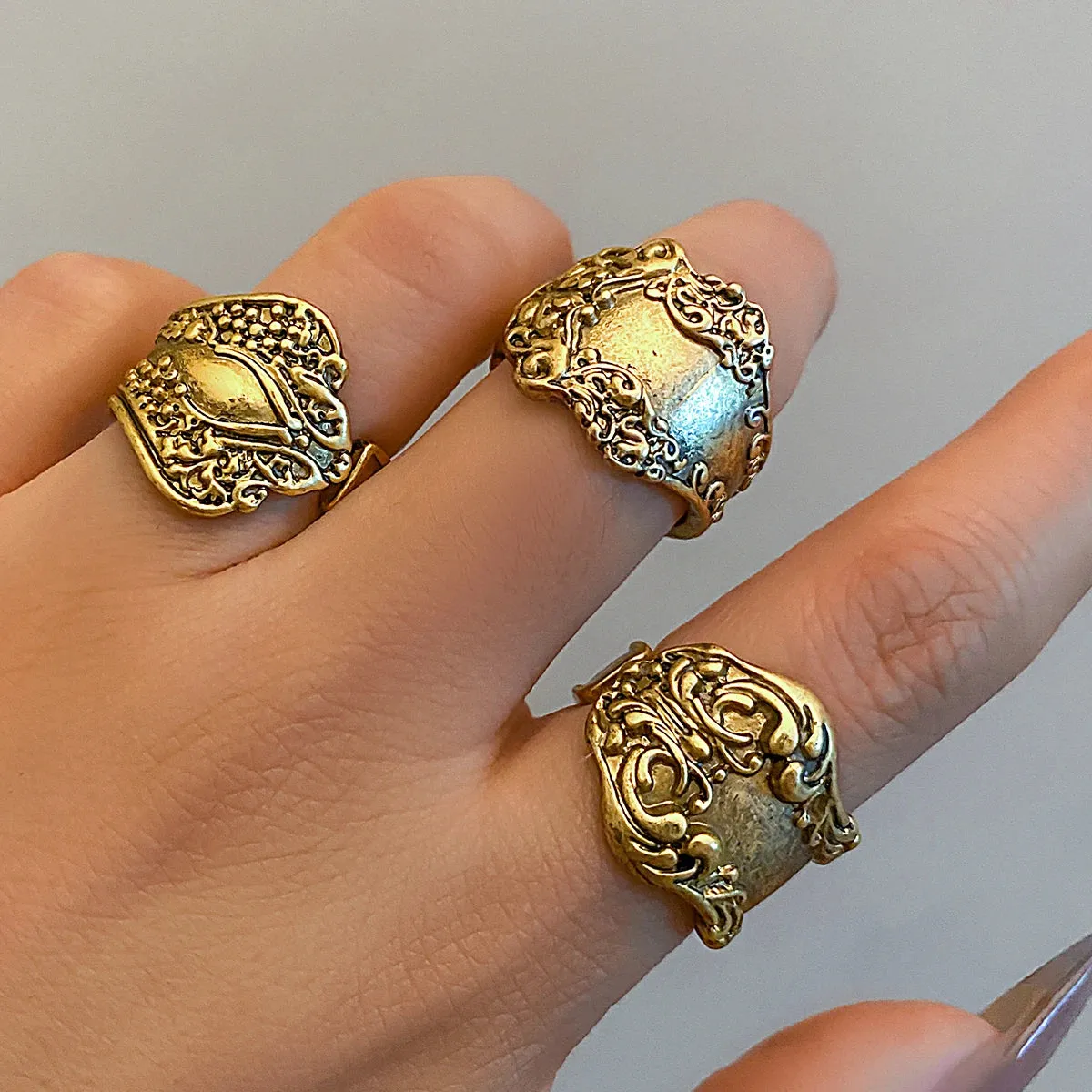 8Pcs Vintage Silver Cutlery Stem Rings, Boho Embossed Flower Silver Rings, Goth Carved Flower Metal Rings