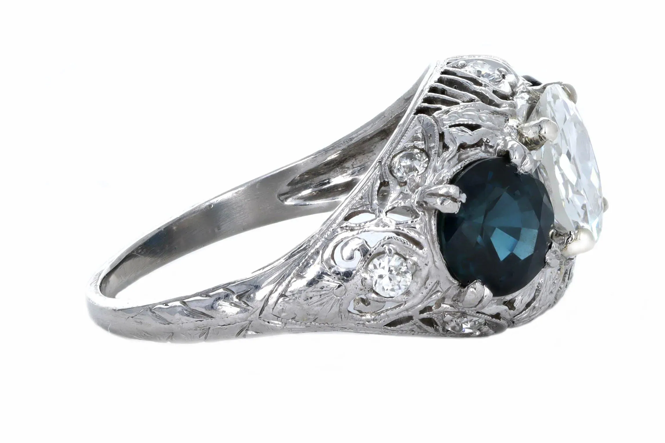 Art Deco 1.47 Carat Old European Diamond Three Stone Sapphire Ring in Platinum GIA Certified