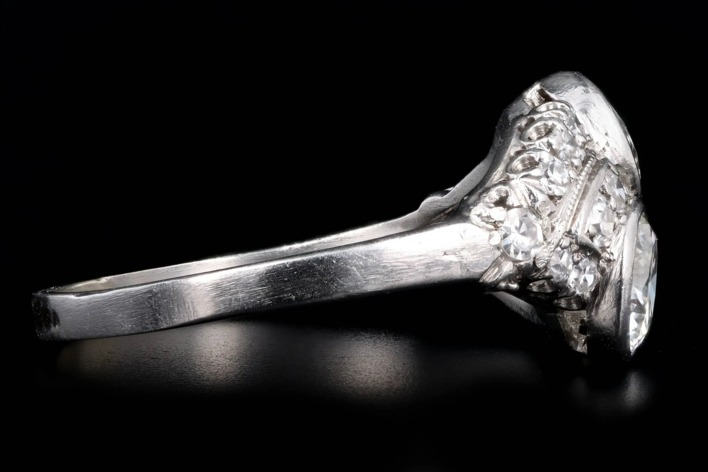 Art Deco Platinum 1.70 Carat Total Weight Diamond Two Stone Ring
