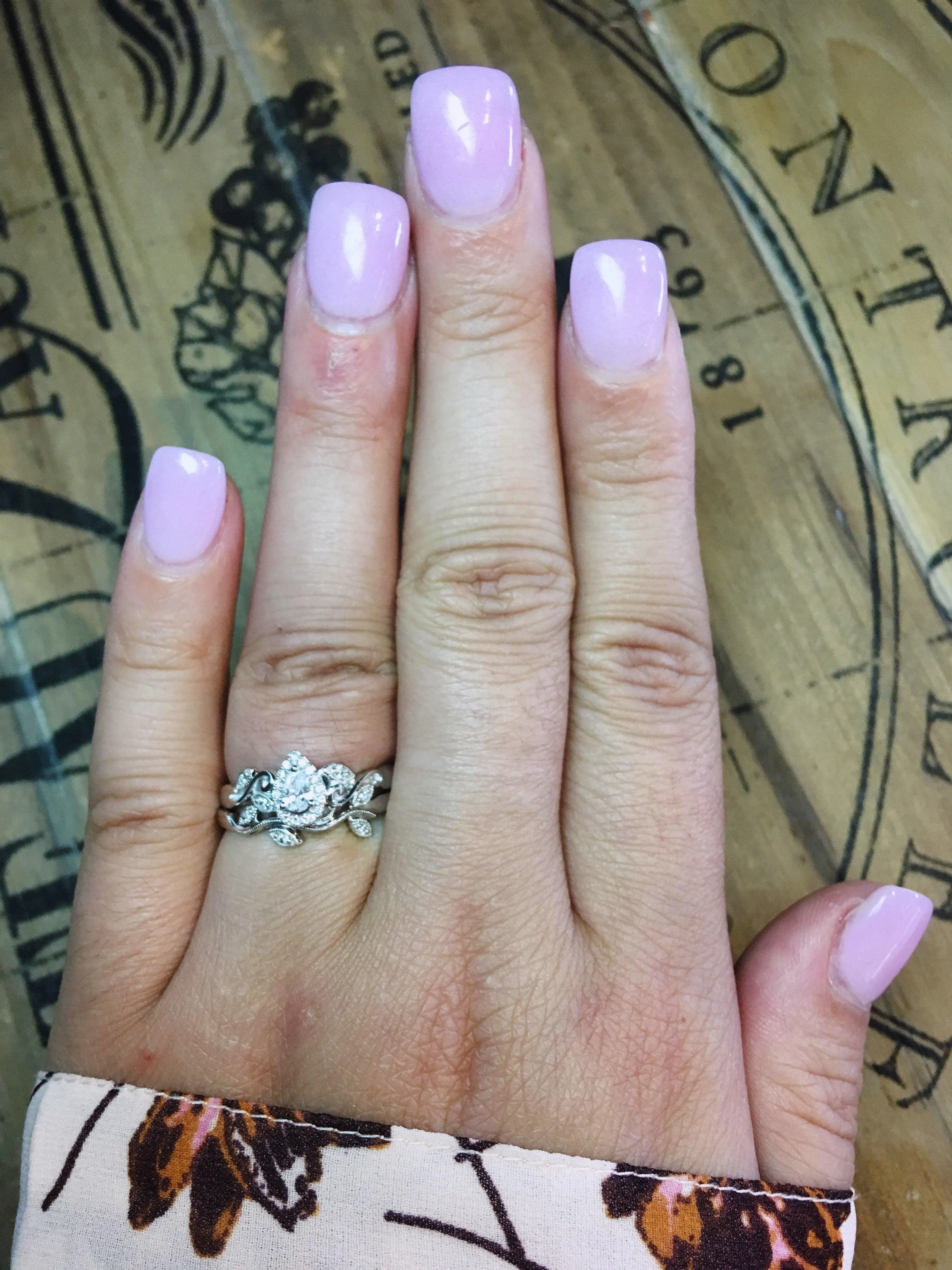 Beautiful Bride Collection Pear Vintage Diamond Ring Set