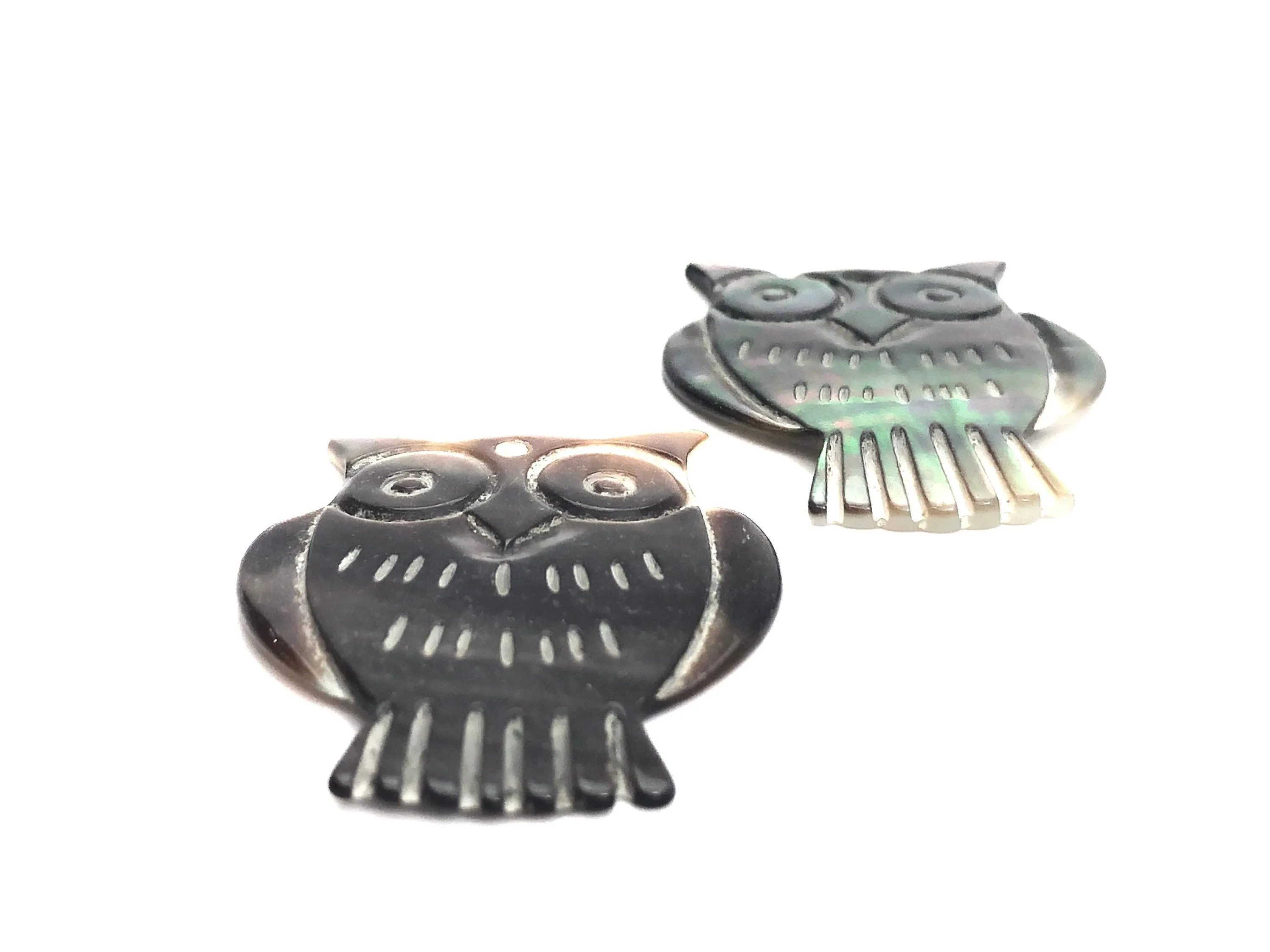 Black Tahitian Mother Of Pearl Owl Sku#M331