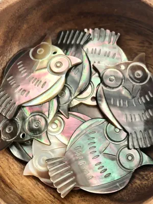 Black Tahitian Mother Of Pearl Owl Sku#M331