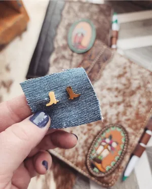 Boots earrings