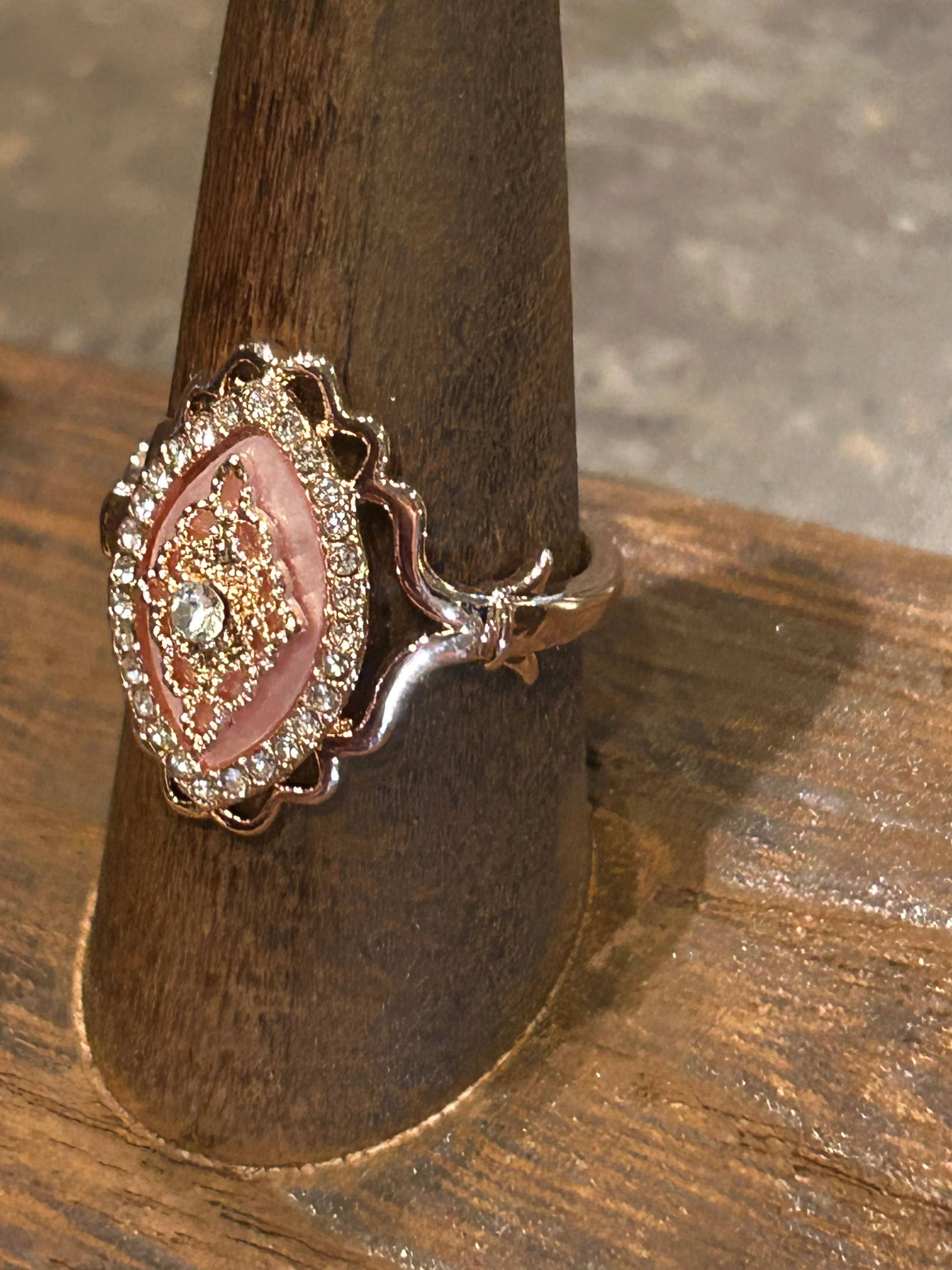 Bougie Boutique Almond Pink