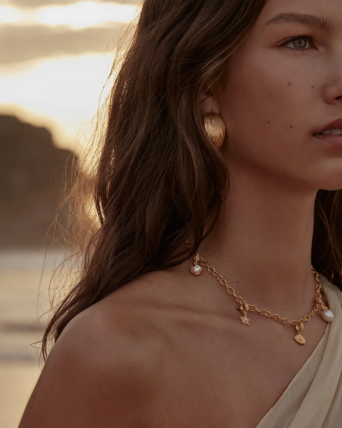 By Charlotte By the Shore Shell Pendant, Gold