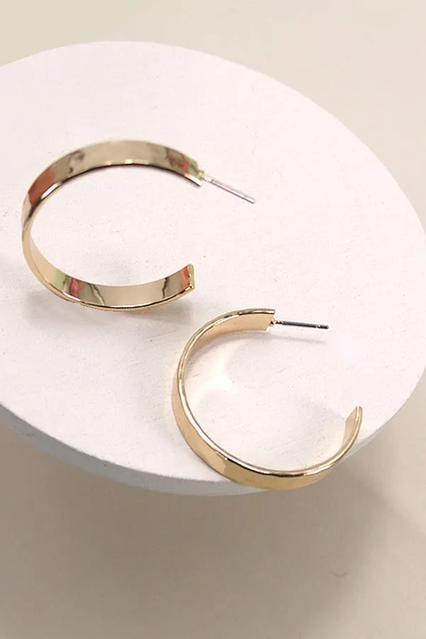 CLASSIC HAMMERED HOOP EARRINGS | 31E24312