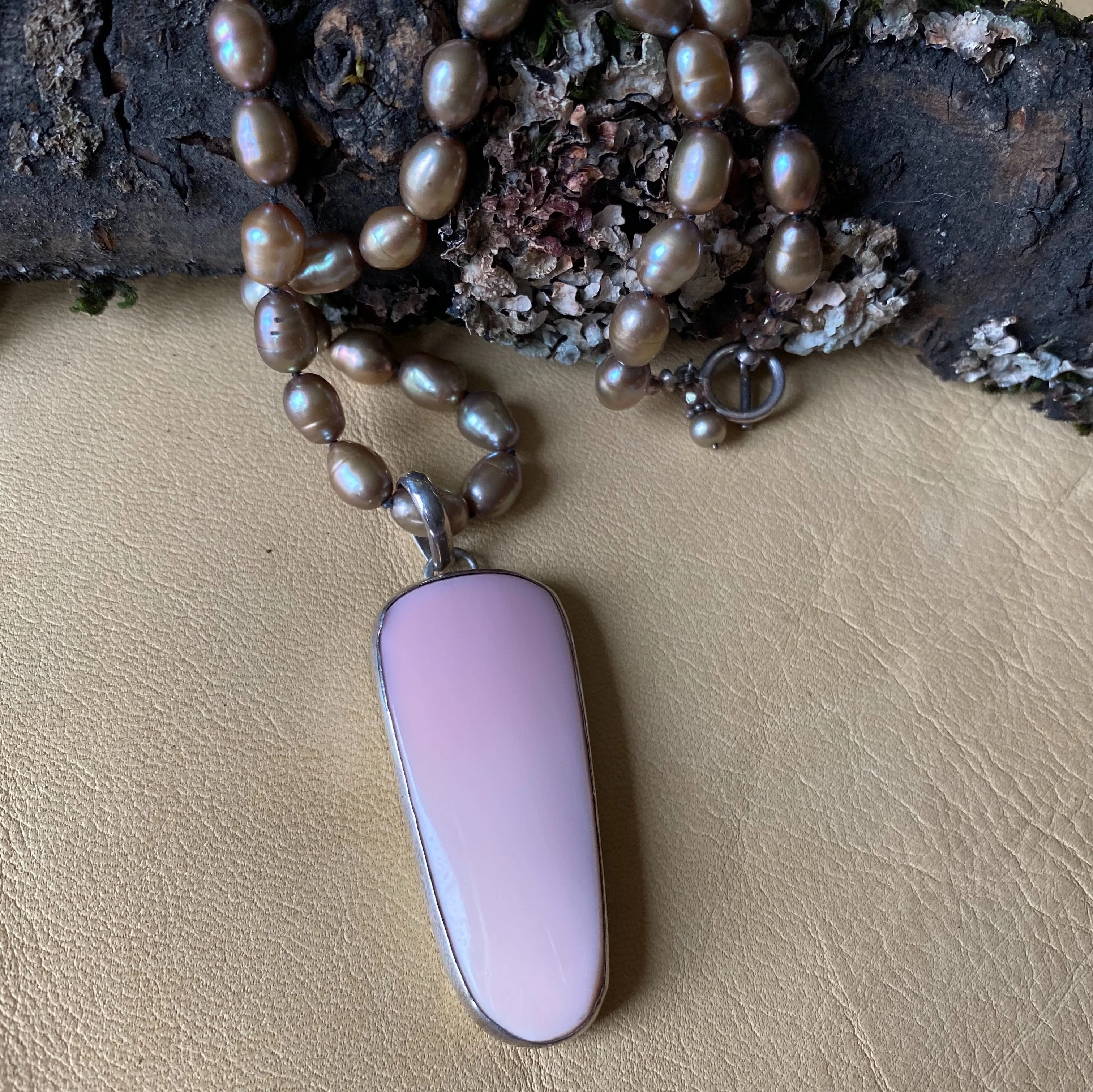 Conch Shell Pendant with Champagne Pearls