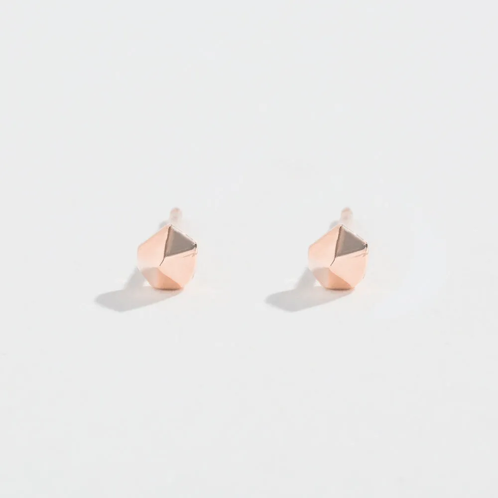 CRYSTAL POINT NUGGET STUDS | 14K GOLD