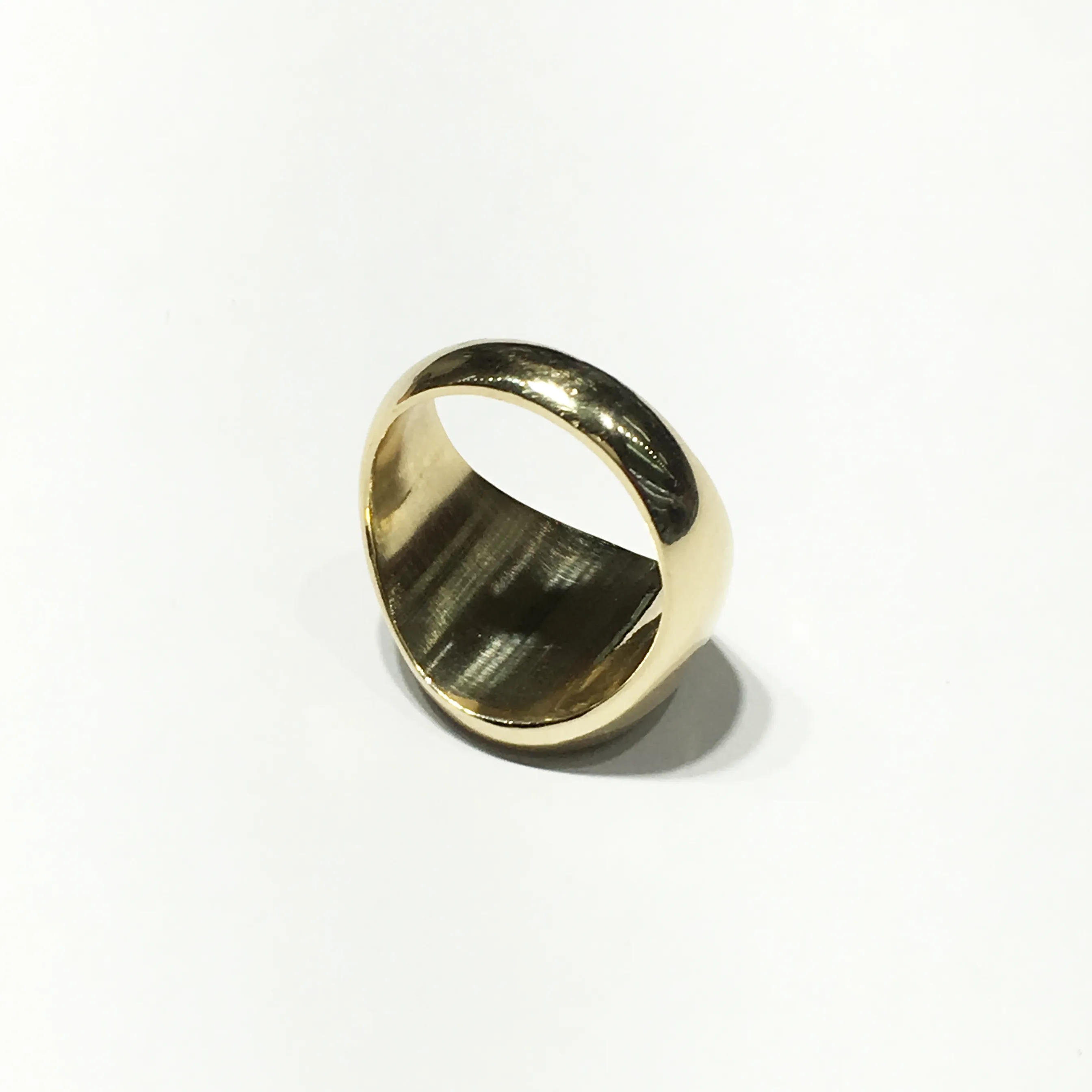 Custom Circle Signet Ring (Gold) (Silver)