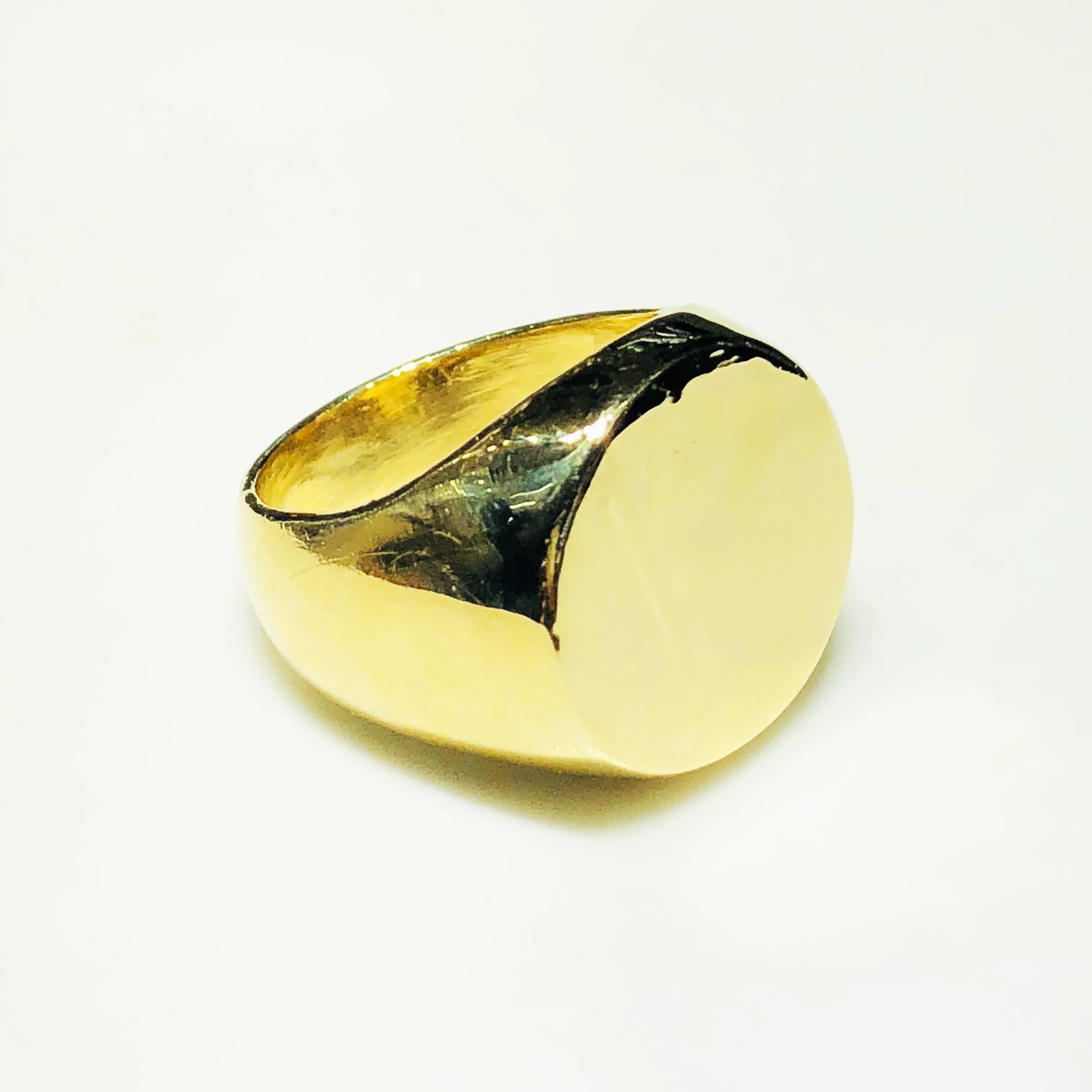 Custom Circle Signet Ring (Gold) (Silver)