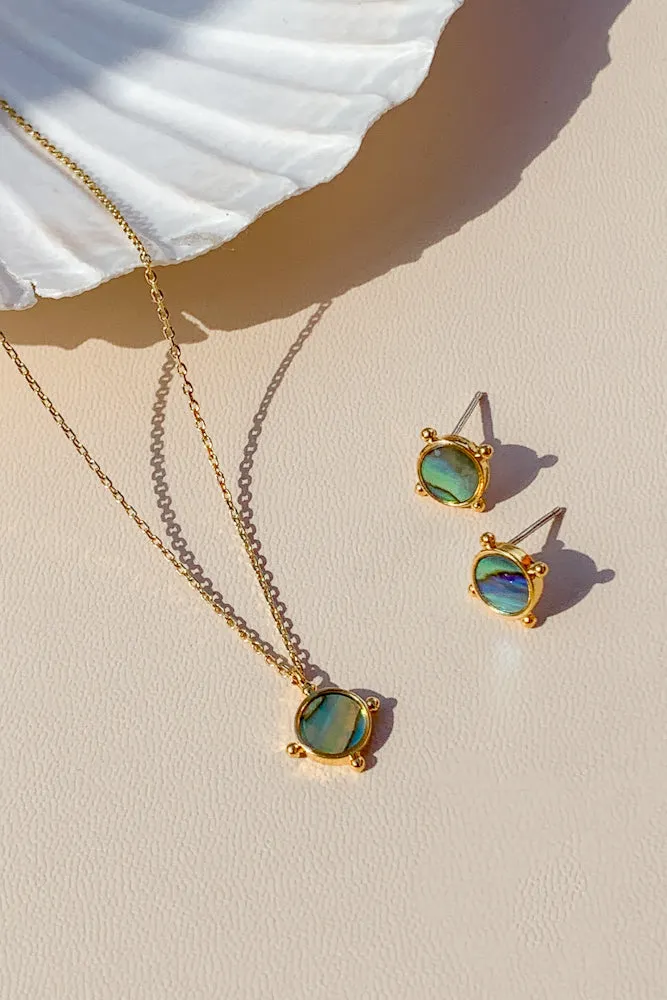 Elera Shell Necklace