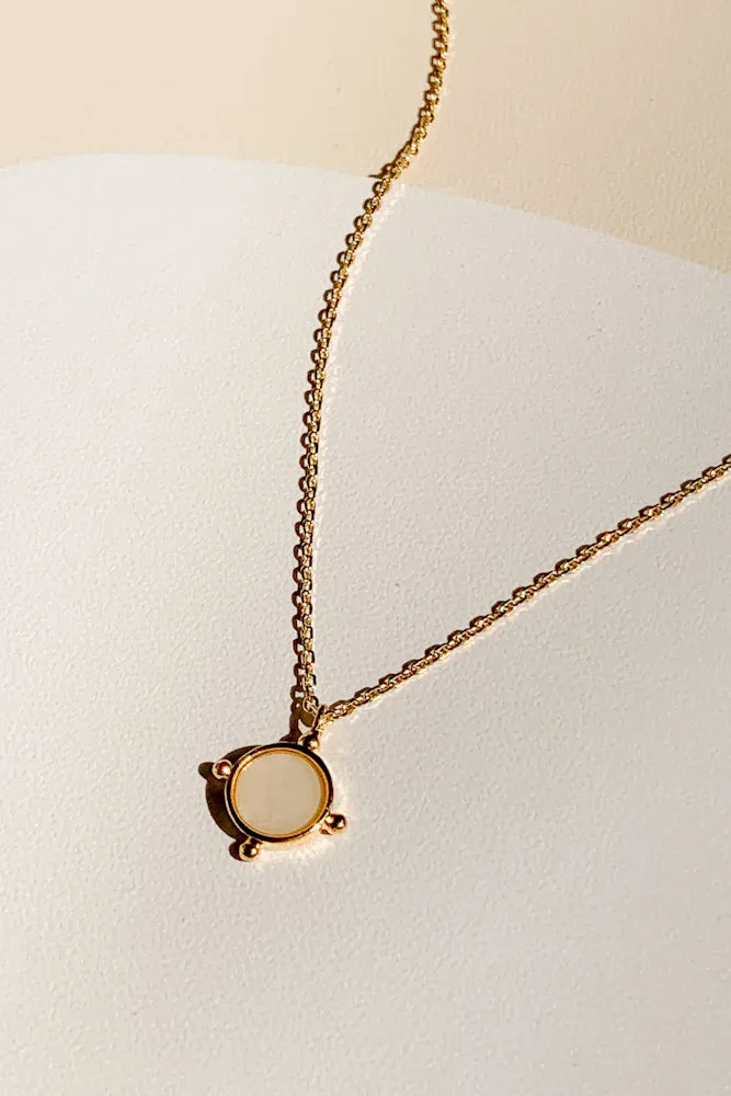 Elera Shell Necklace