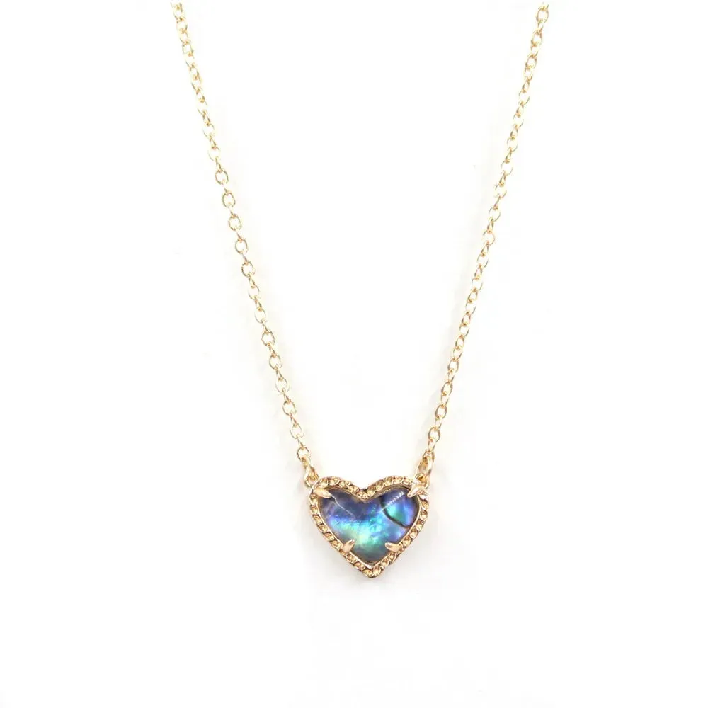 Gift Glitter Abalone Stone Small Heart Shaped 3D Resin Shell Mini Love Necklaces for Women Pendants