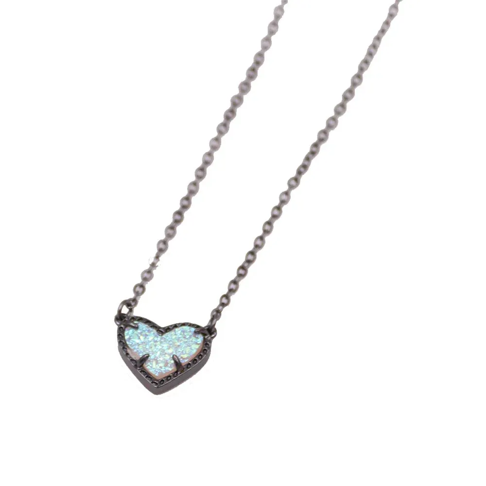 Gift Glitter Abalone Stone Small Heart Shaped 3D Resin Shell Mini Love Necklaces for Women Pendants