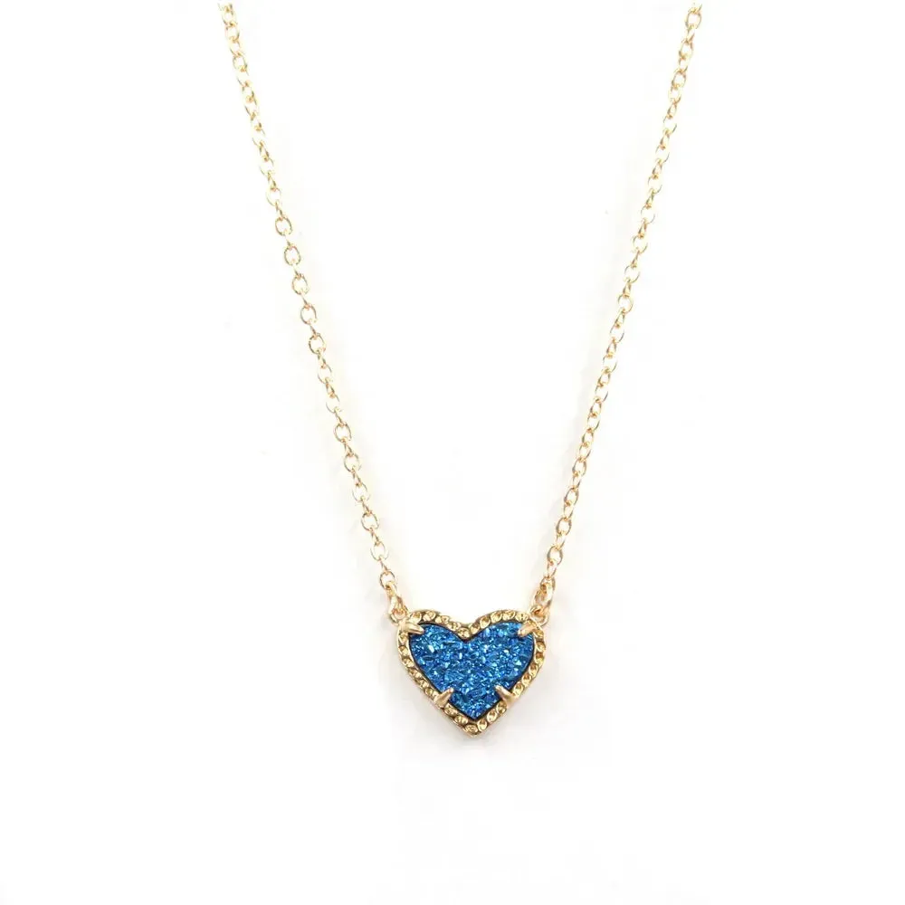 Gift Glitter Abalone Stone Small Heart Shaped 3D Resin Shell Mini Love Necklaces for Women Pendants