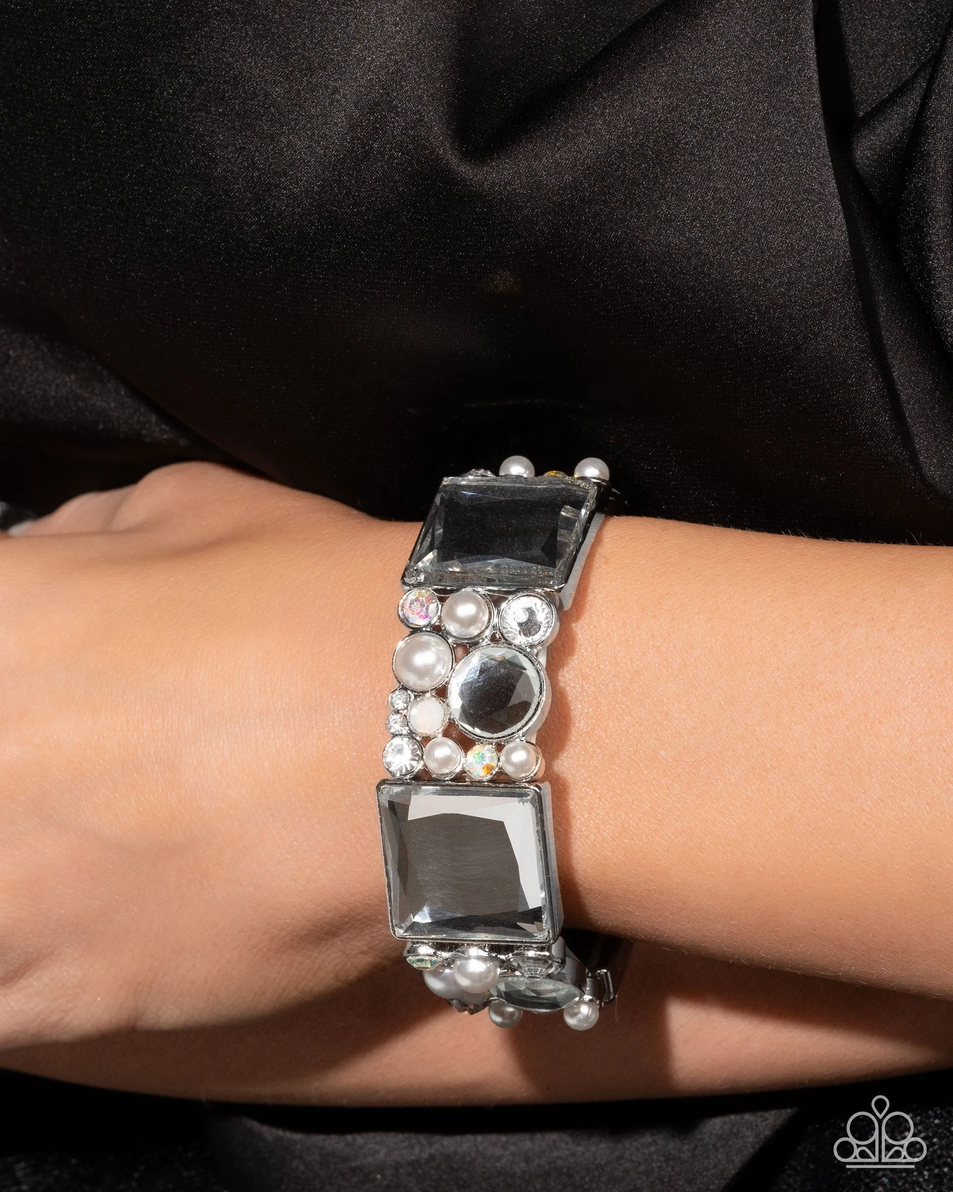 Glam to the Max - White - Gems and Pearl Paparazzi Stretchy Bracelet - 2025 Empower Me Pink Exclusive