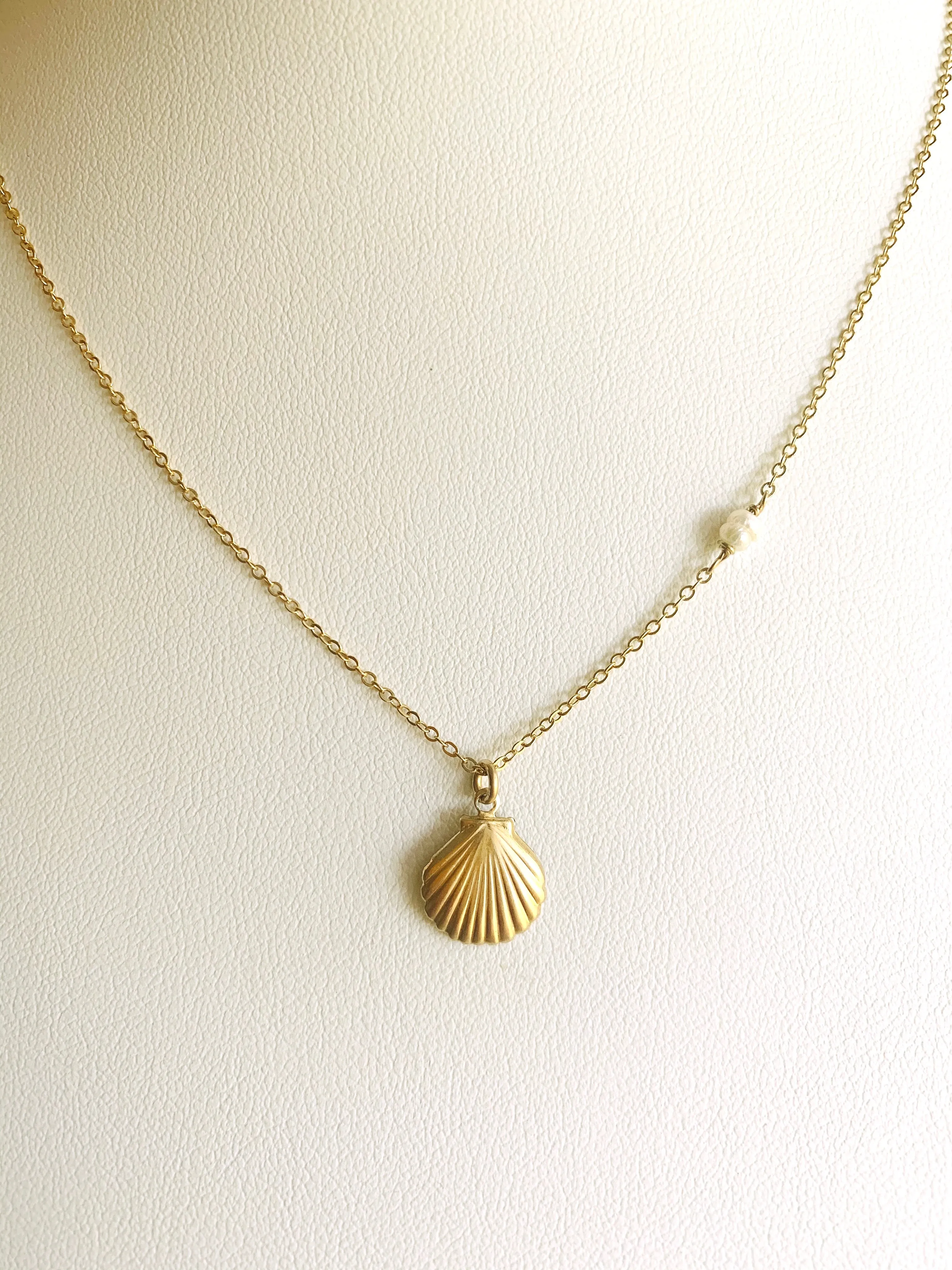 Gold Shell Necklace