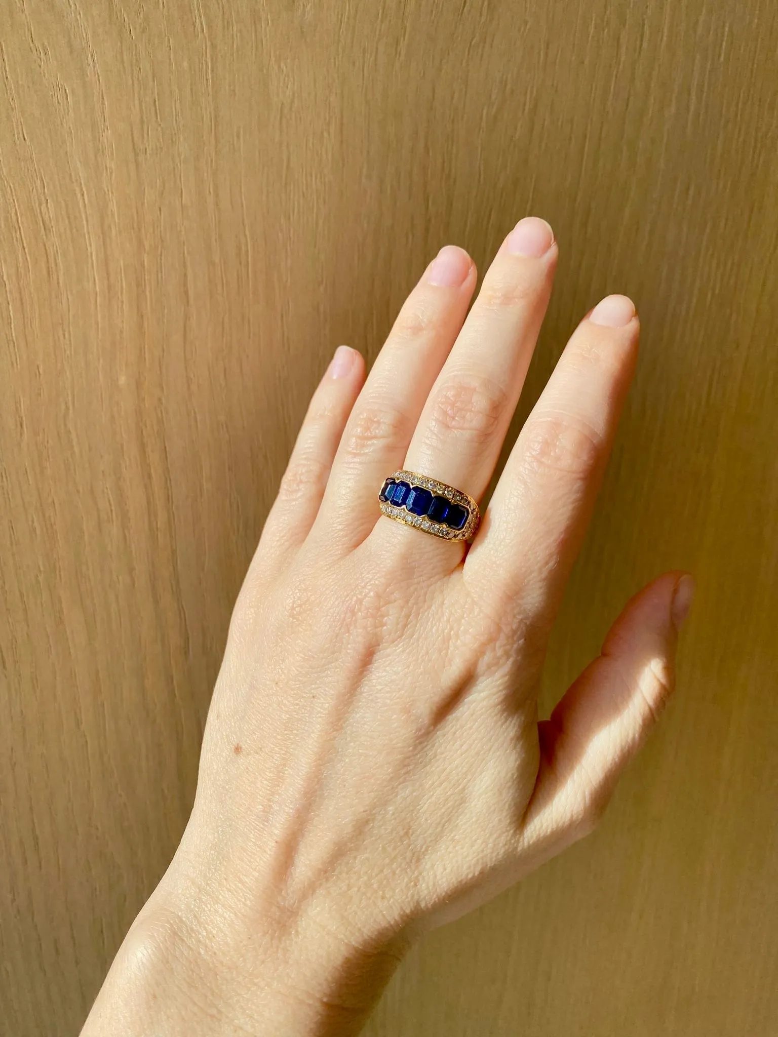 Illario Natural Sapphire Diamond Band Ring