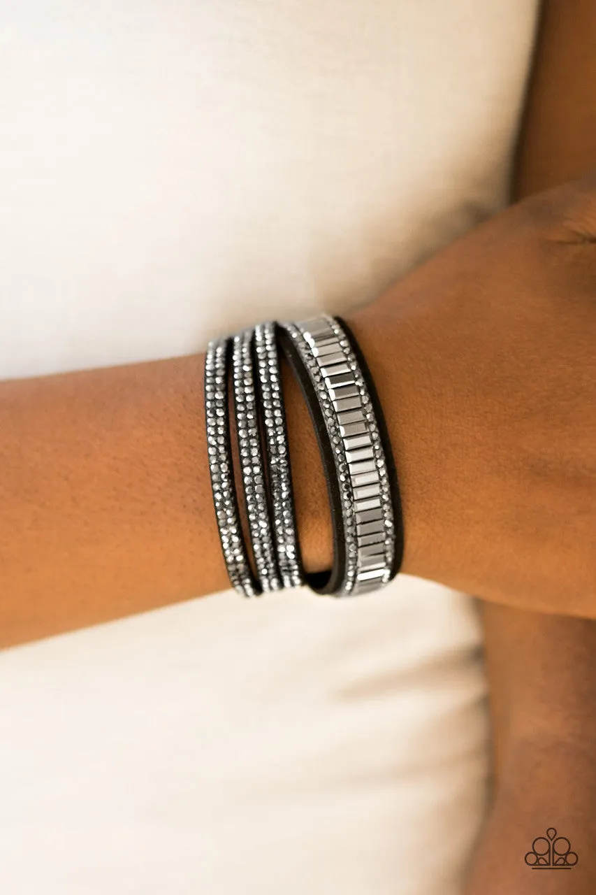 Just in SHOWTIME Black Paparazzi Bracelet