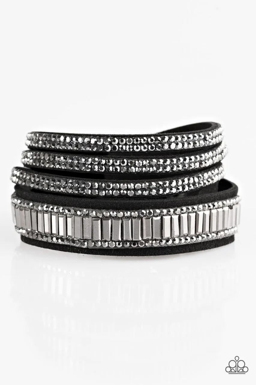Just in SHOWTIME Black Paparazzi Bracelet