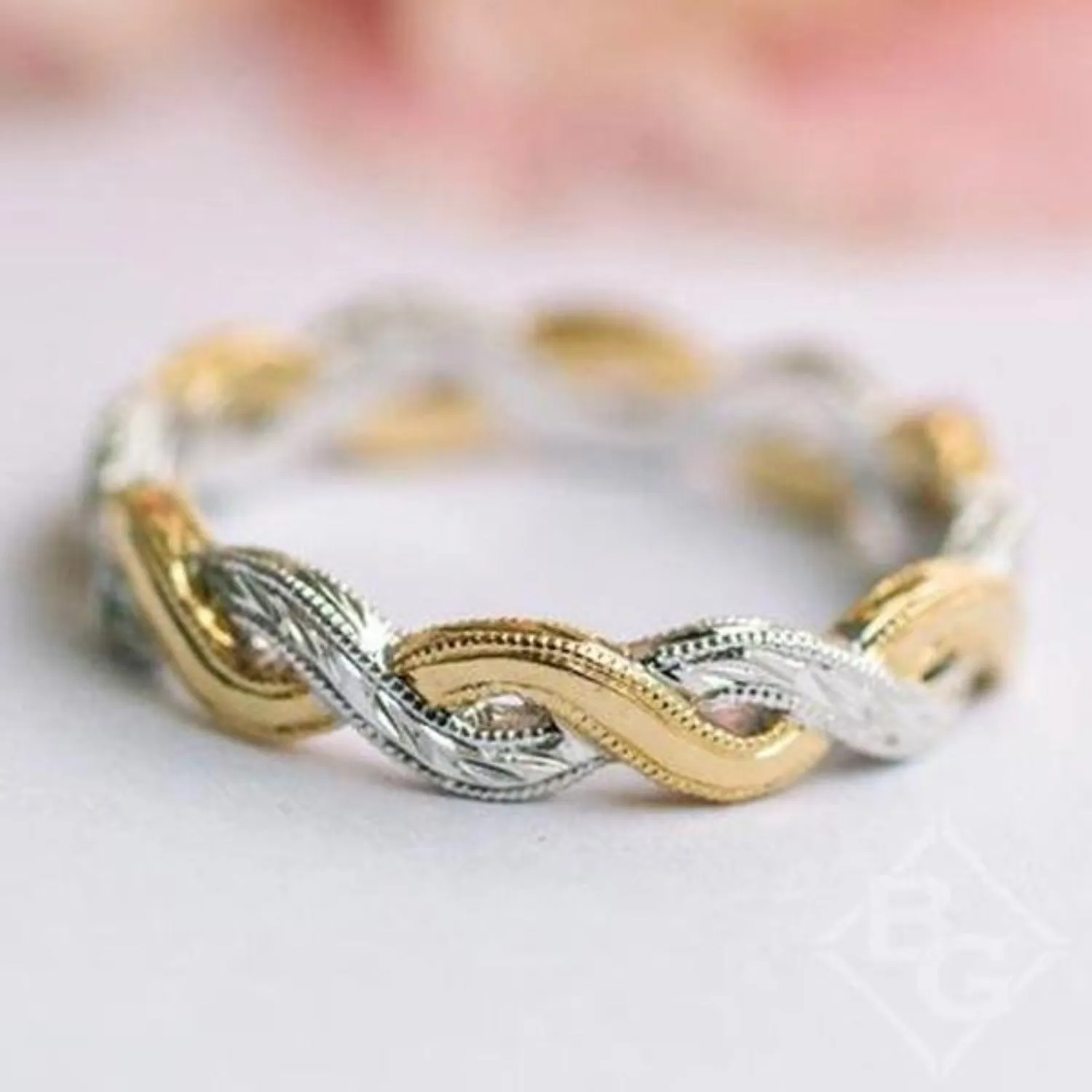 Kirk Kara "Pirouetta" Twist Eternity Wedding Band