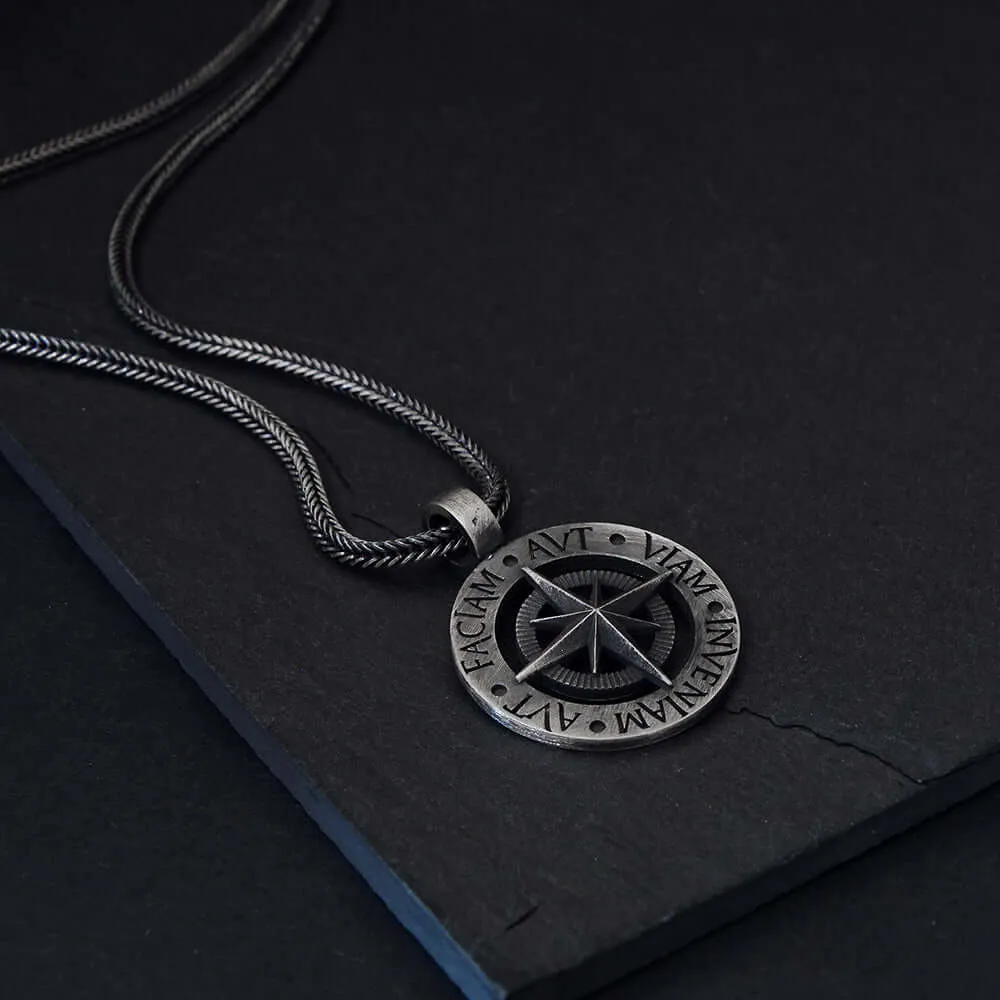 Latin Quote Men's Necklace 'I Will Find Way Or Make One' Silver Pendant