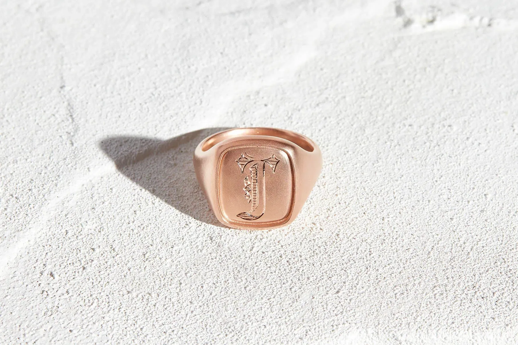 Men's Cushion Signet Ring in Rose Gold