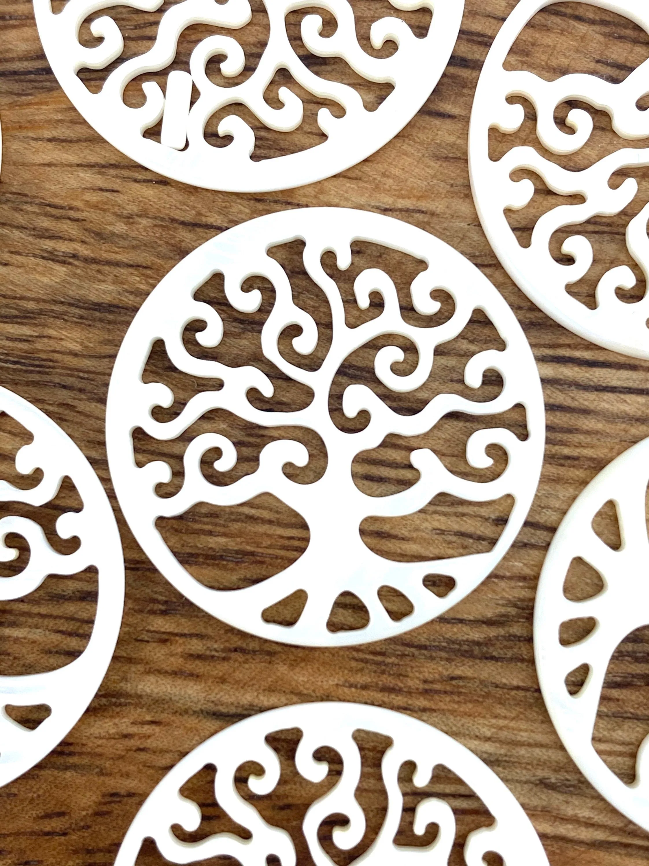 Mother Of Pearl Circle Tree Shell, Sku#M277