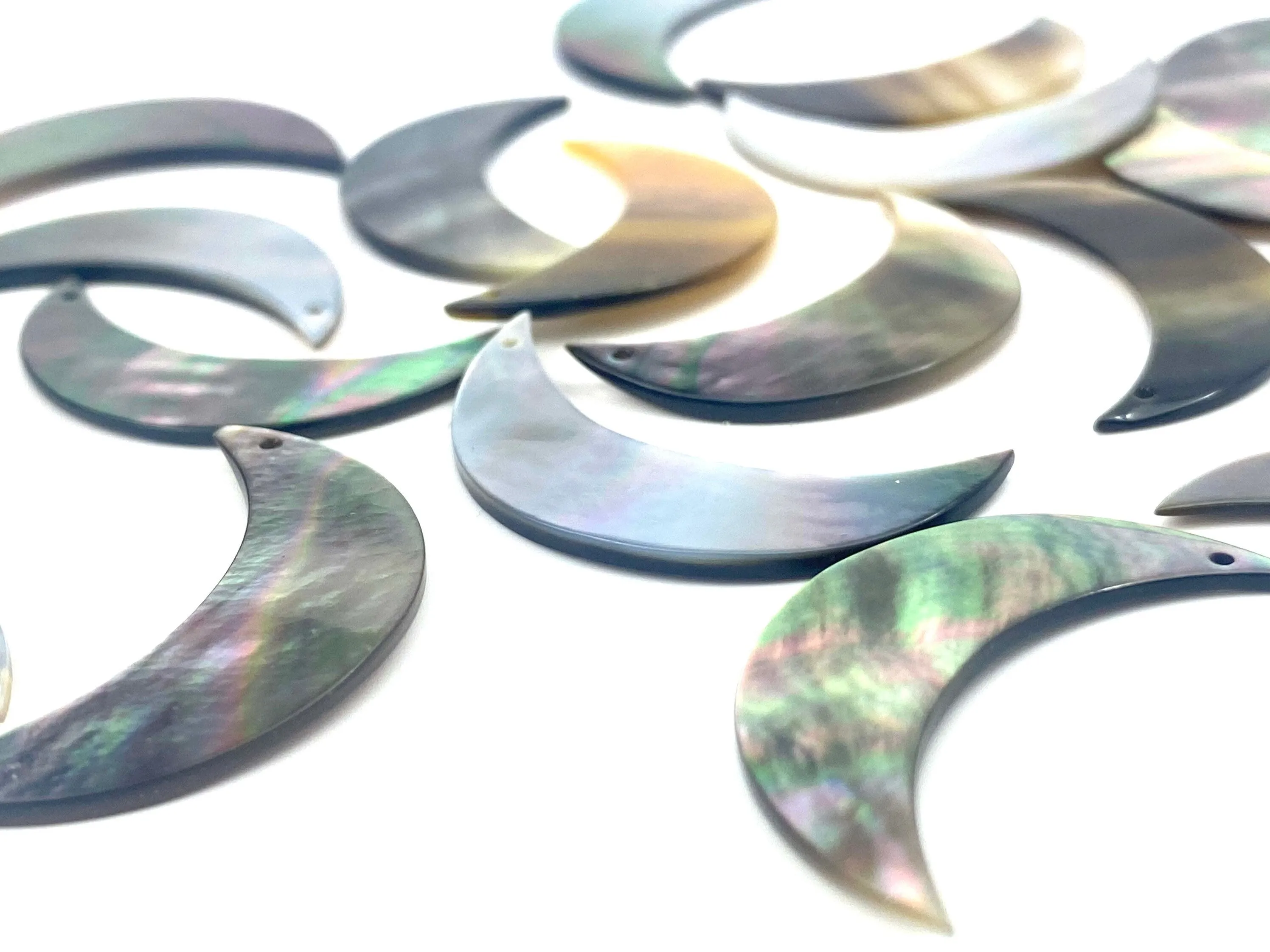 Mother Of Pearl Crescent Moon Shell, Sku#M63