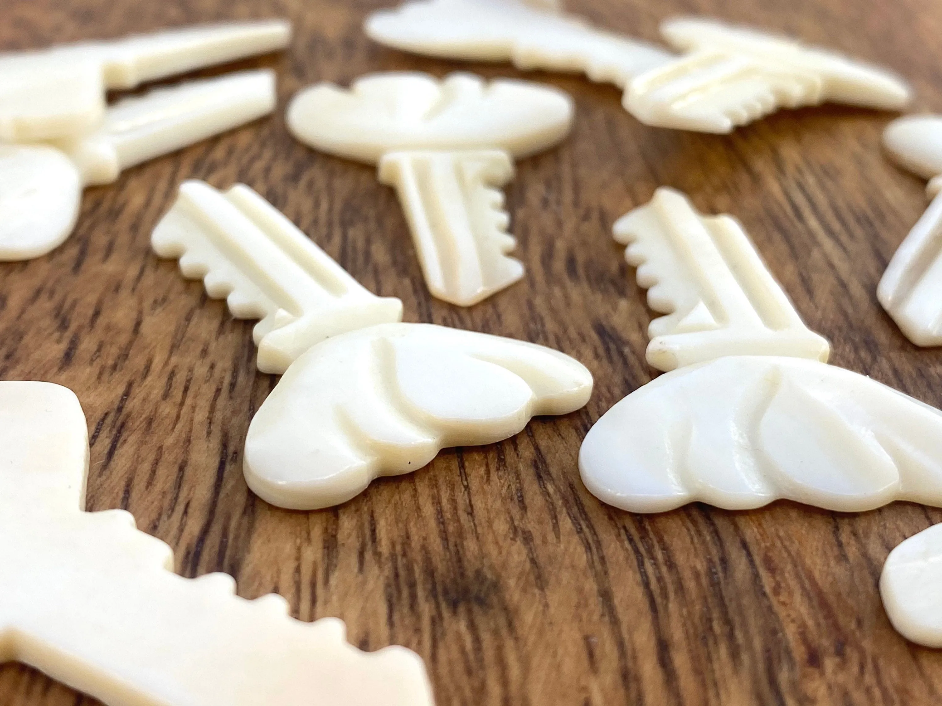 Mother Of Pearl Key Shell, Sku#M354