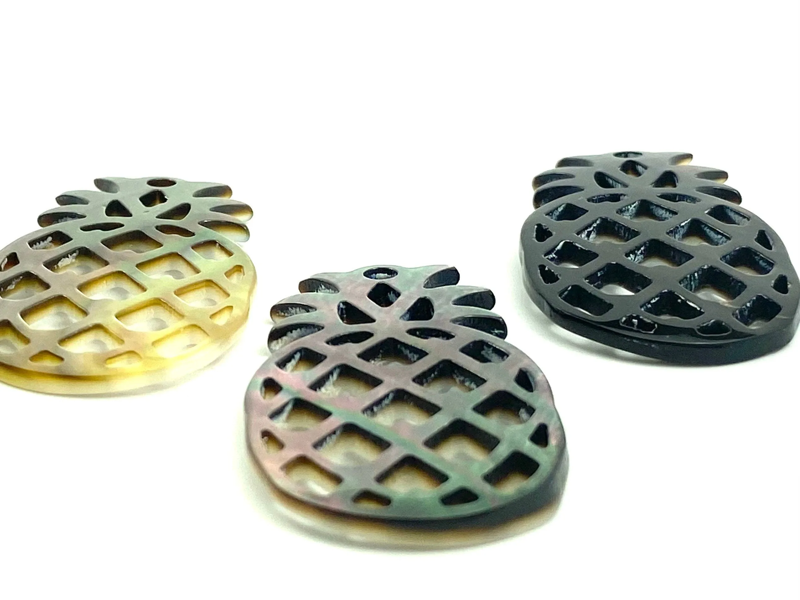 Mother Of Pearl Pineapple Shell, Sku#M417