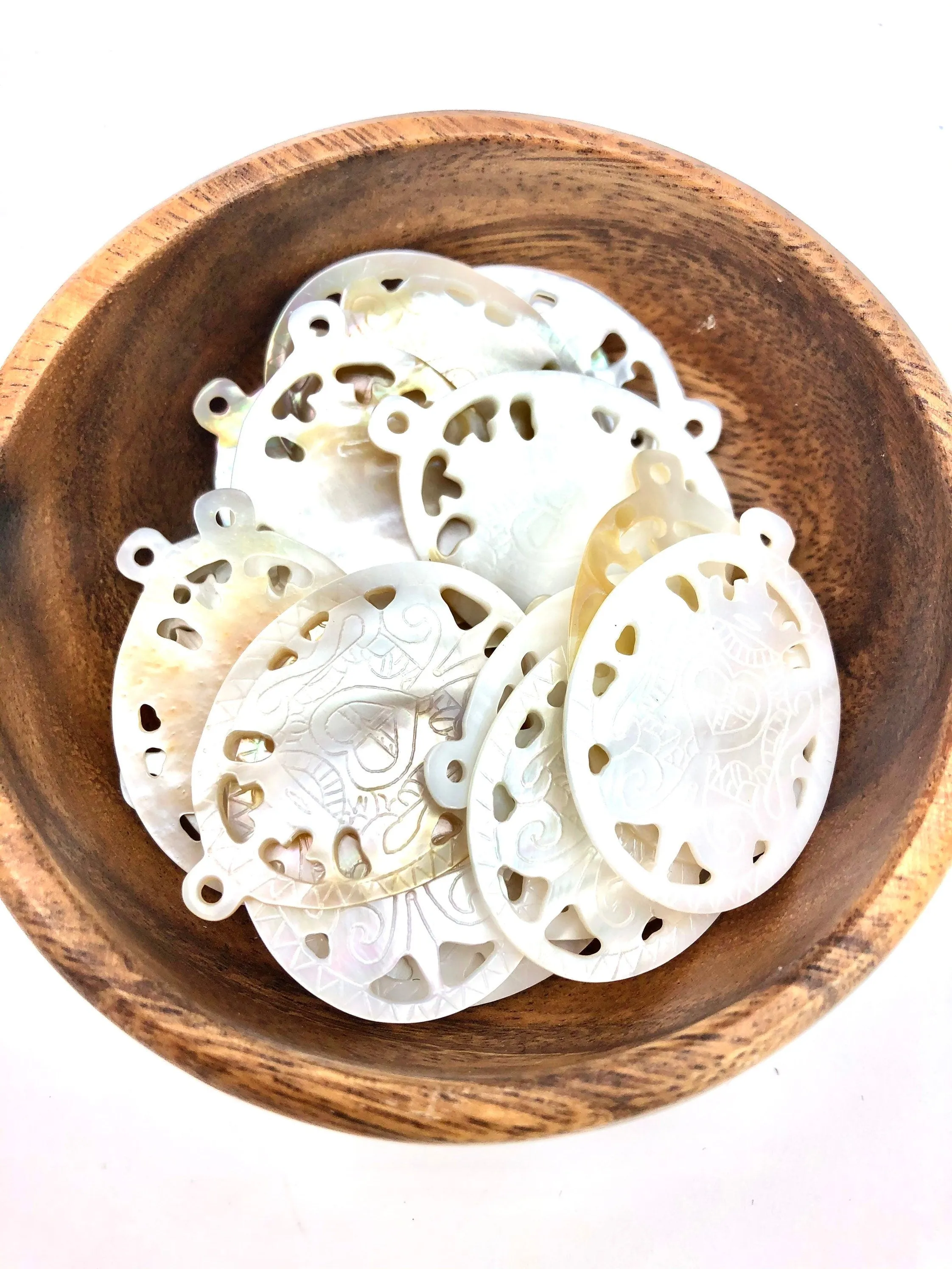 Mother Of Pearl Shell Sku#M463