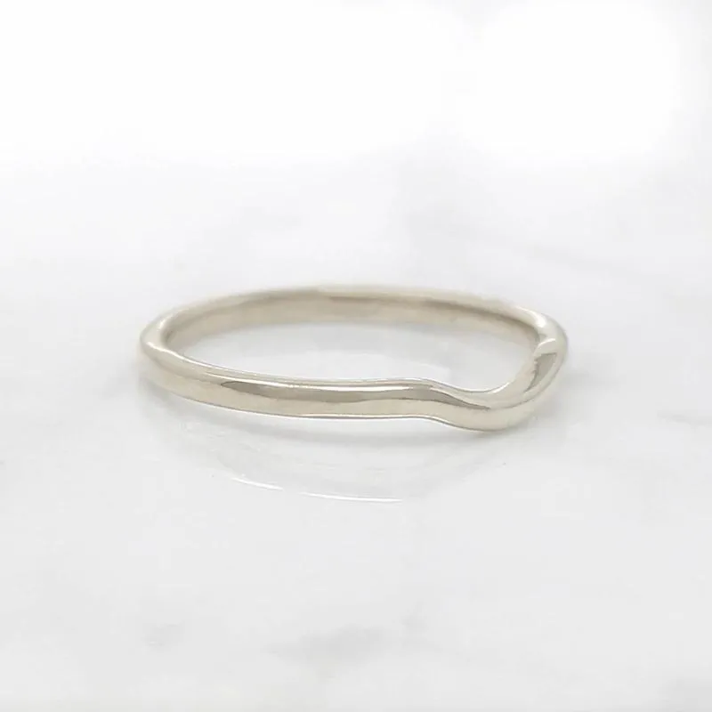 Narrow Contour Curve Wedding Band