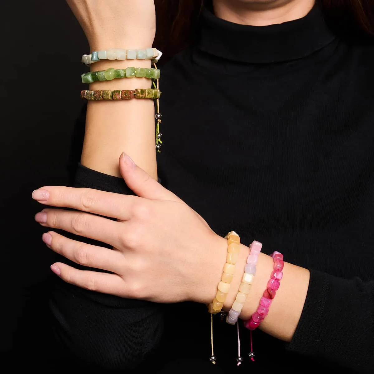 Olive Quartz | Silver | Gemstone Pebble Macrame Bracelet