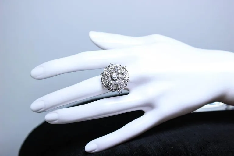 PLATINUM Diamond Ring with Center Stone Size 6 1/2