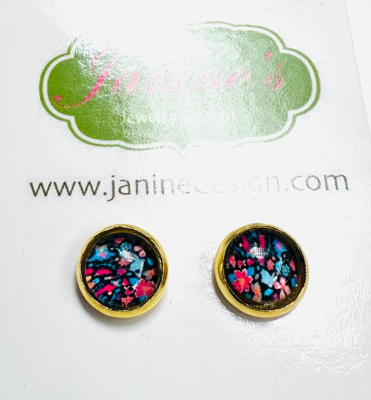 Pretty Pattern Studs/Affordable Earrings, Gift Earrings, Pattern Studs