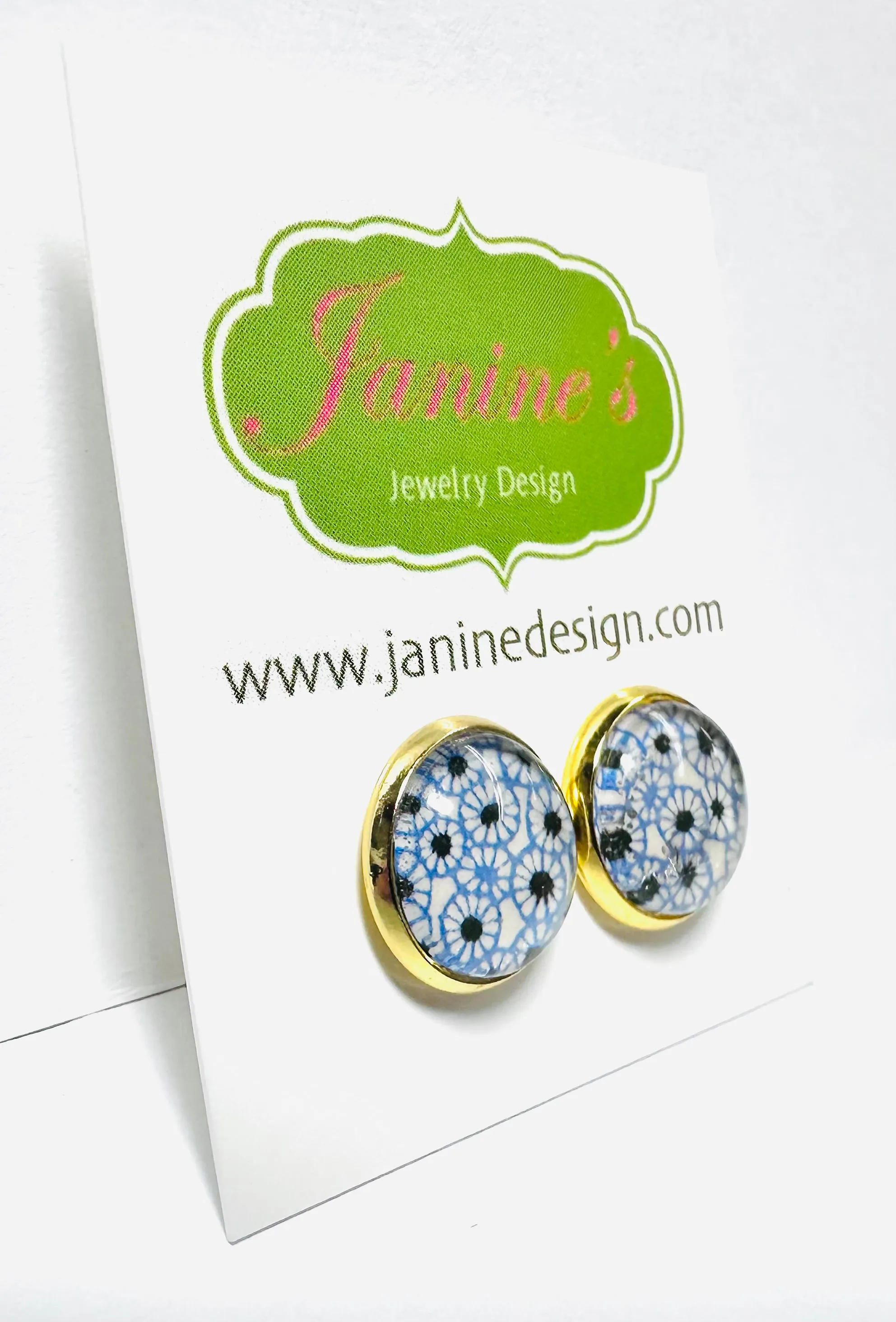 Pretty Pattern Studs/Affordable Earrings, Gift Earrings, Pattern Studs