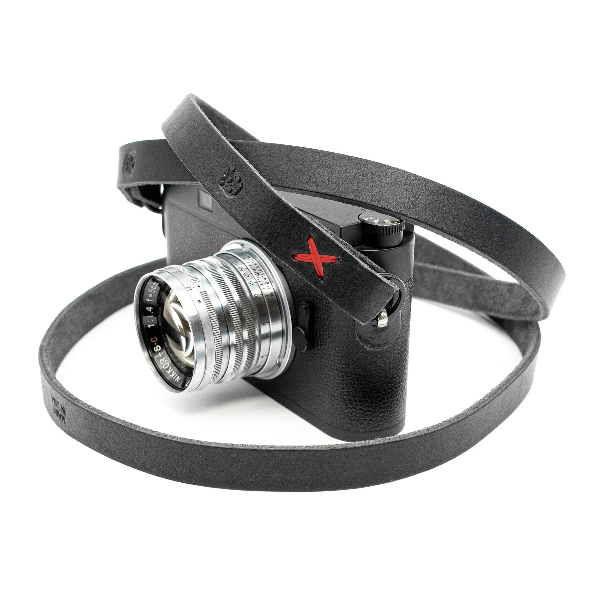 Raw Vintage -  Black Red Accent
