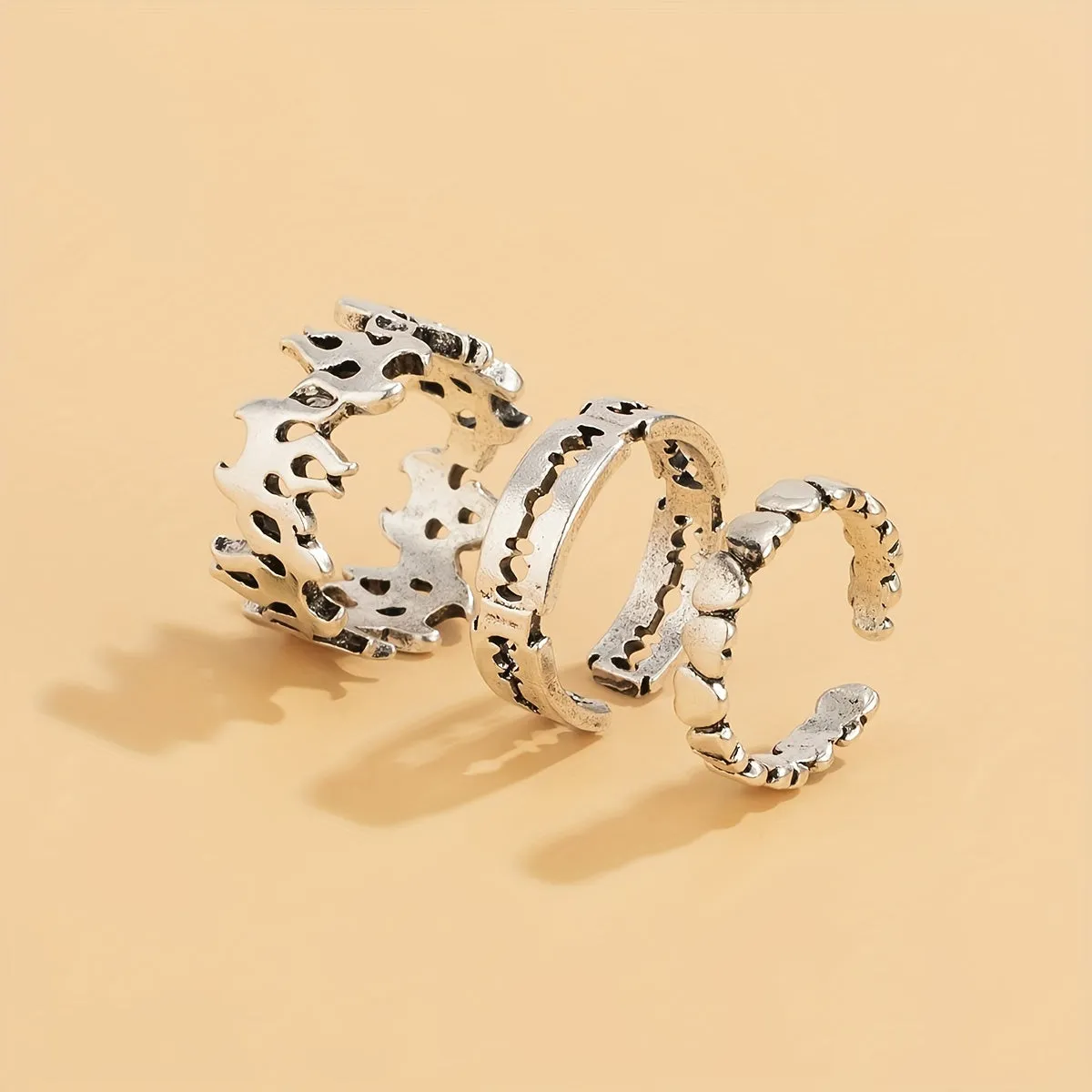 Retro Distressed Alloy Heart Ring Set