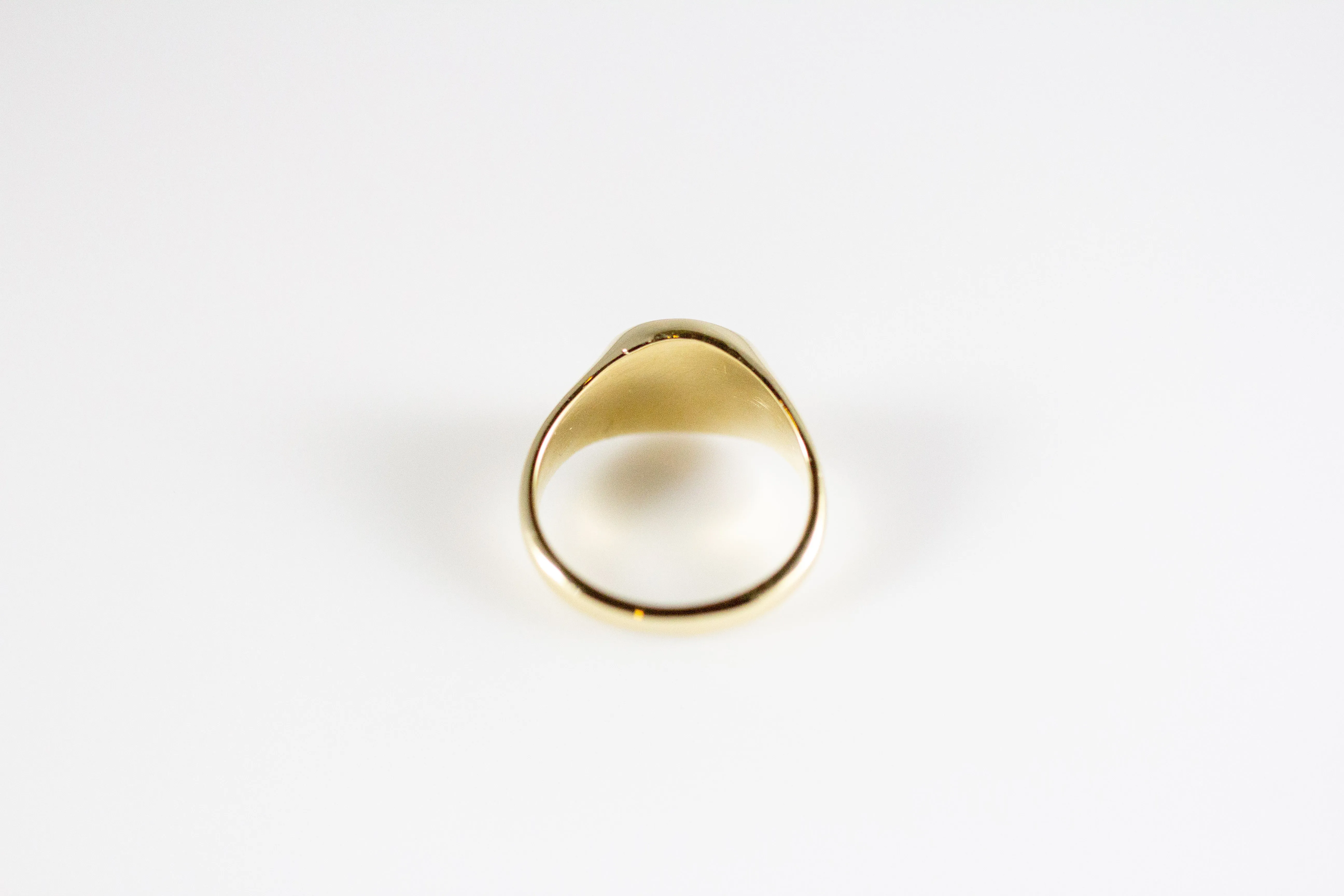 SIGNET: REFLECTION - ROUND (L)