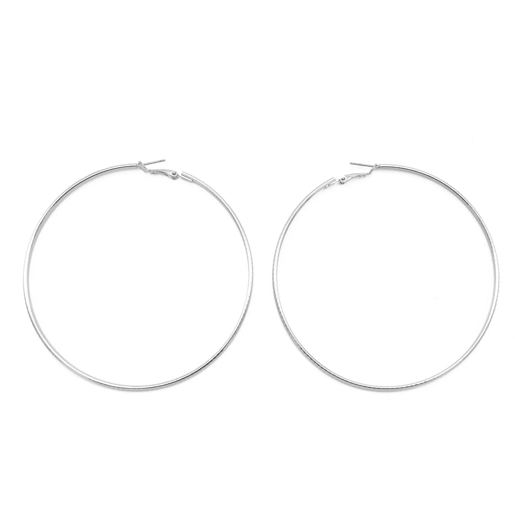 SILVER  3.25" INCH DIAMETER LARGE AND THIN HOOP ROUND EARRINGS#SQ325E-5208SIL (GC5)