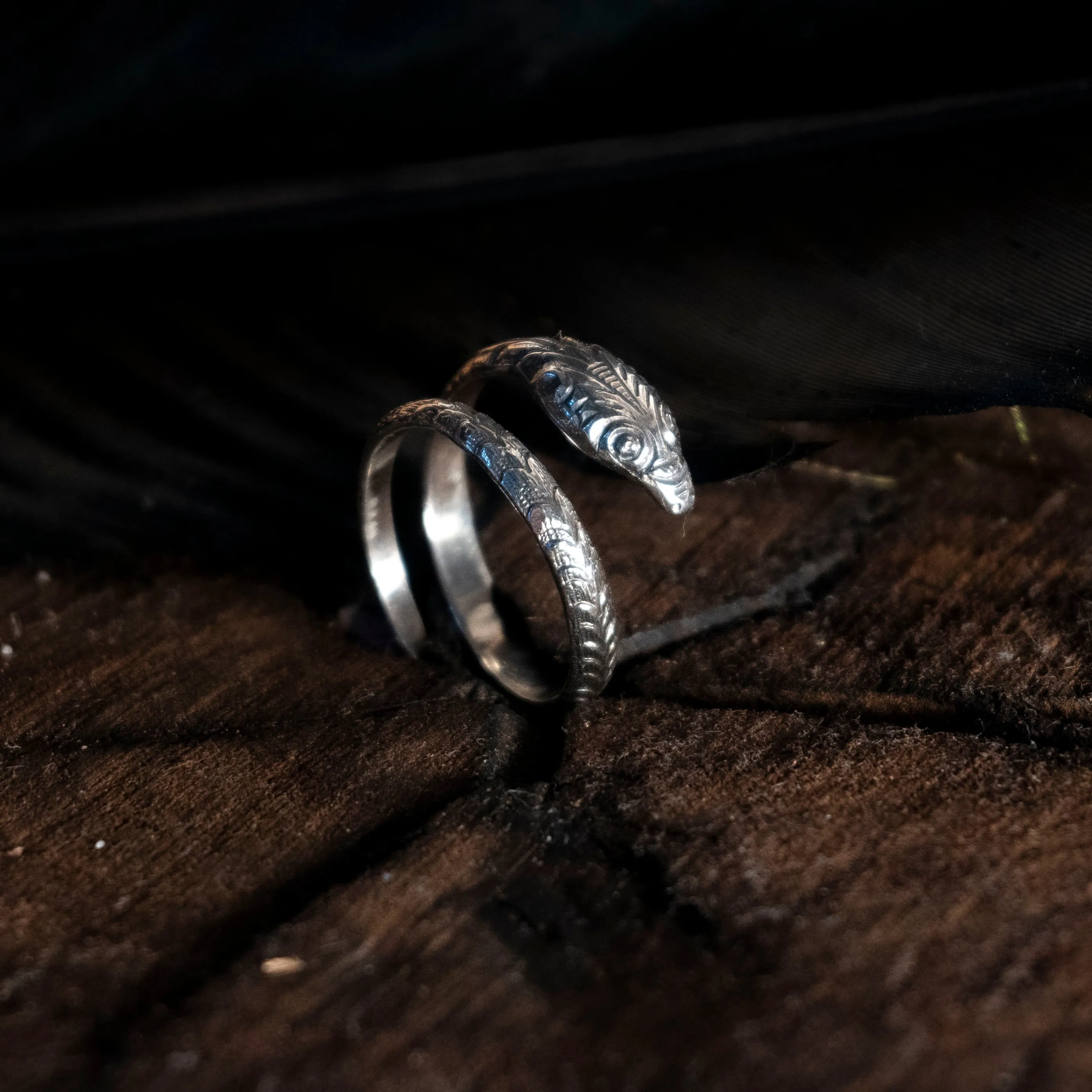 Skinny Snake Ring