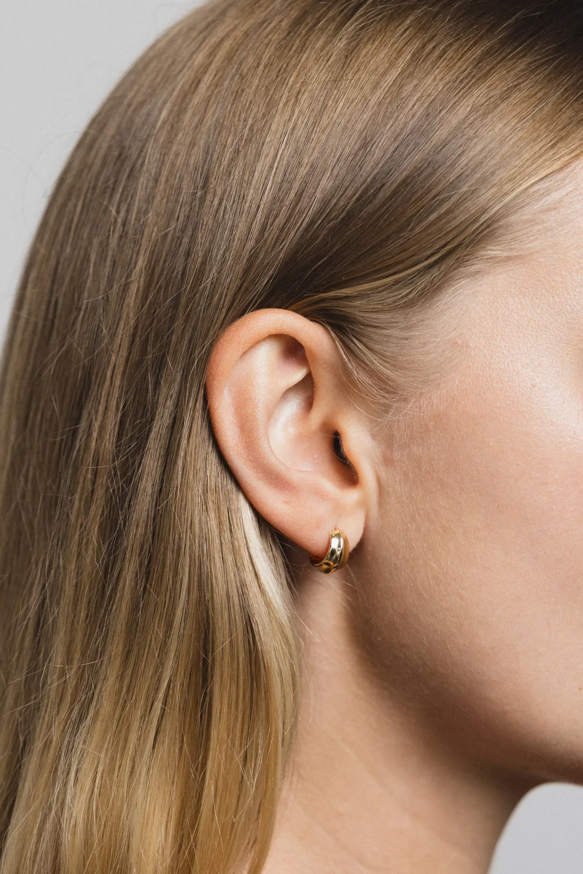 Small Bodie Earrings