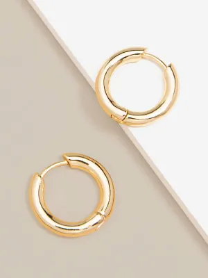 Small Chunky Huggie Earring