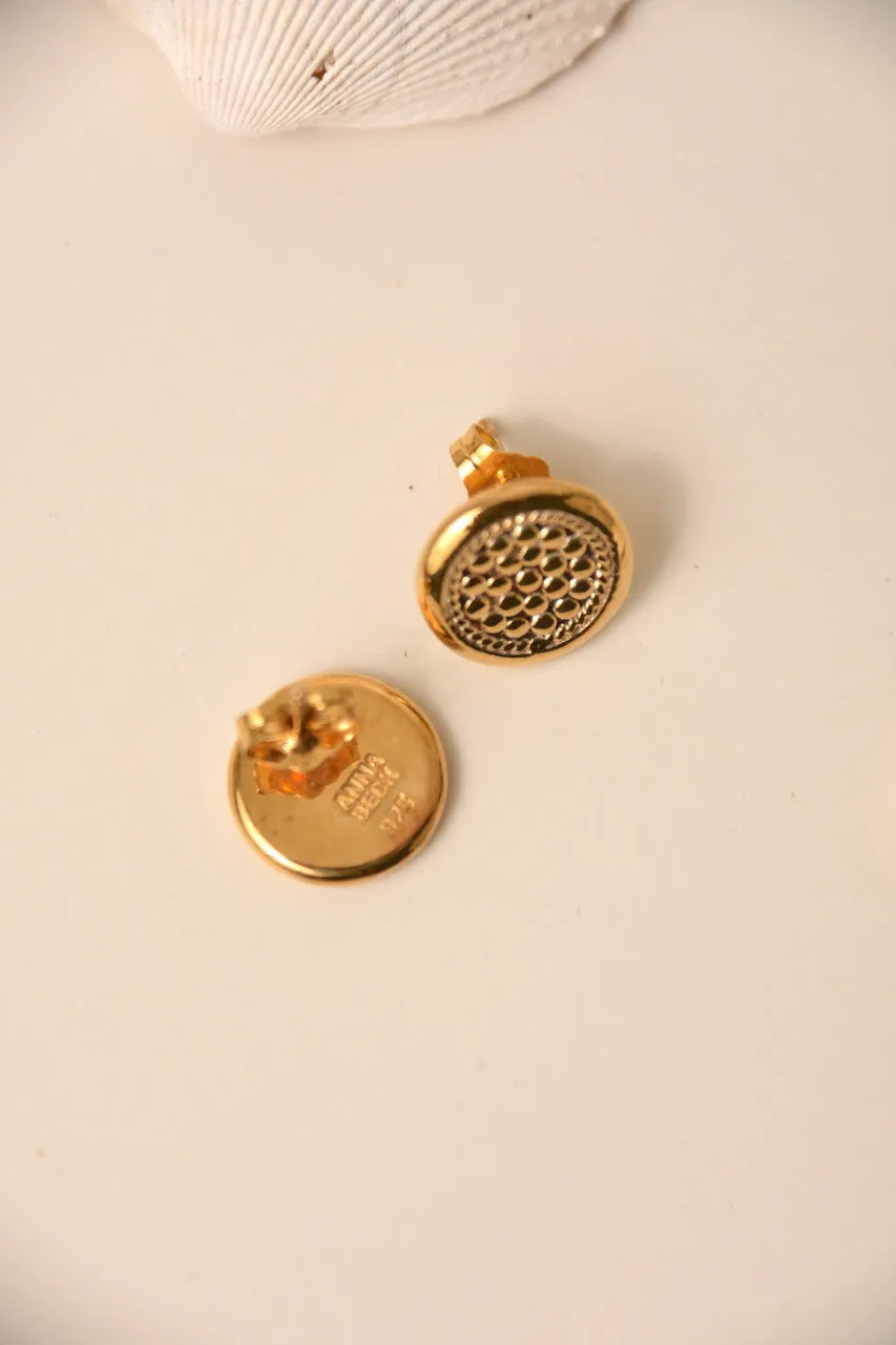 Smooth Rim Round Studs