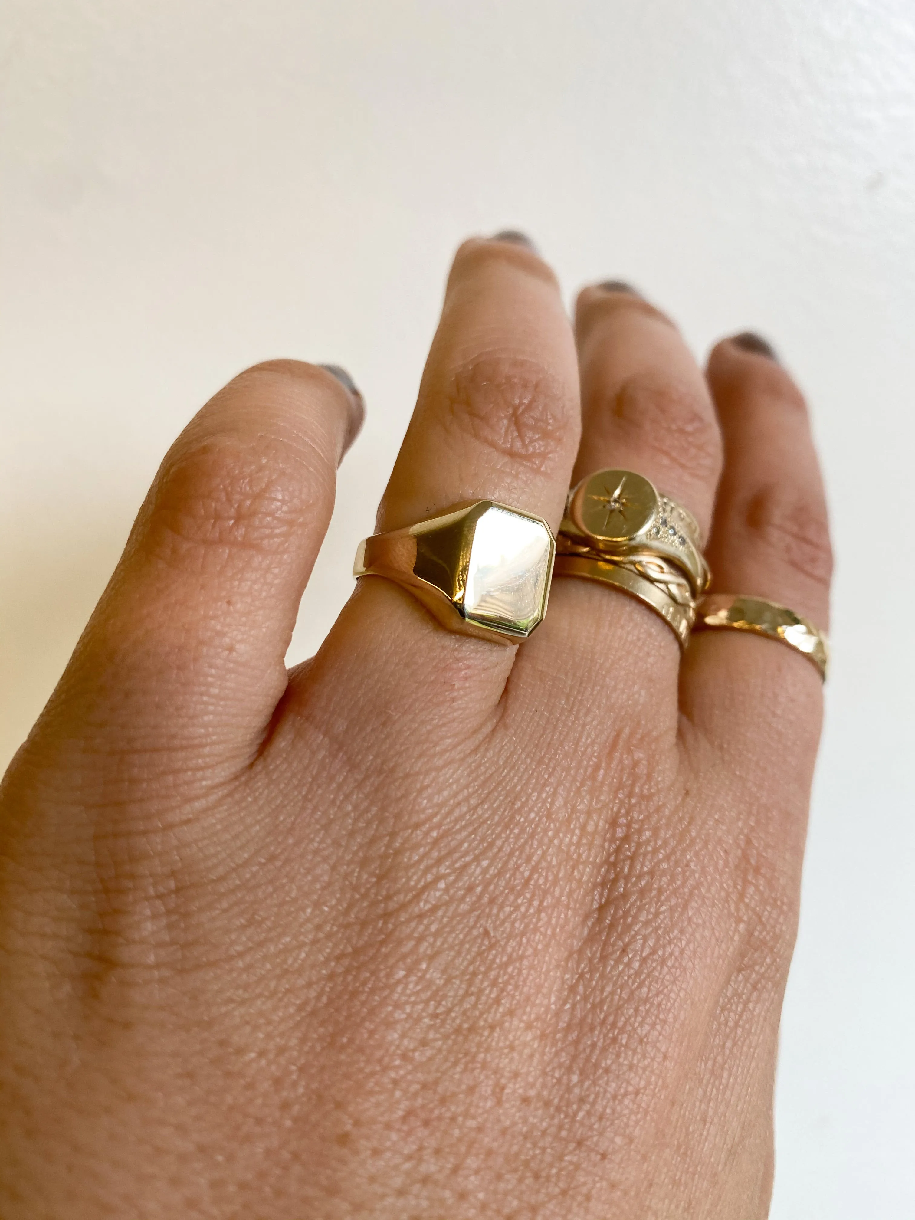 SOLID 14k GOLD SIGNET RING